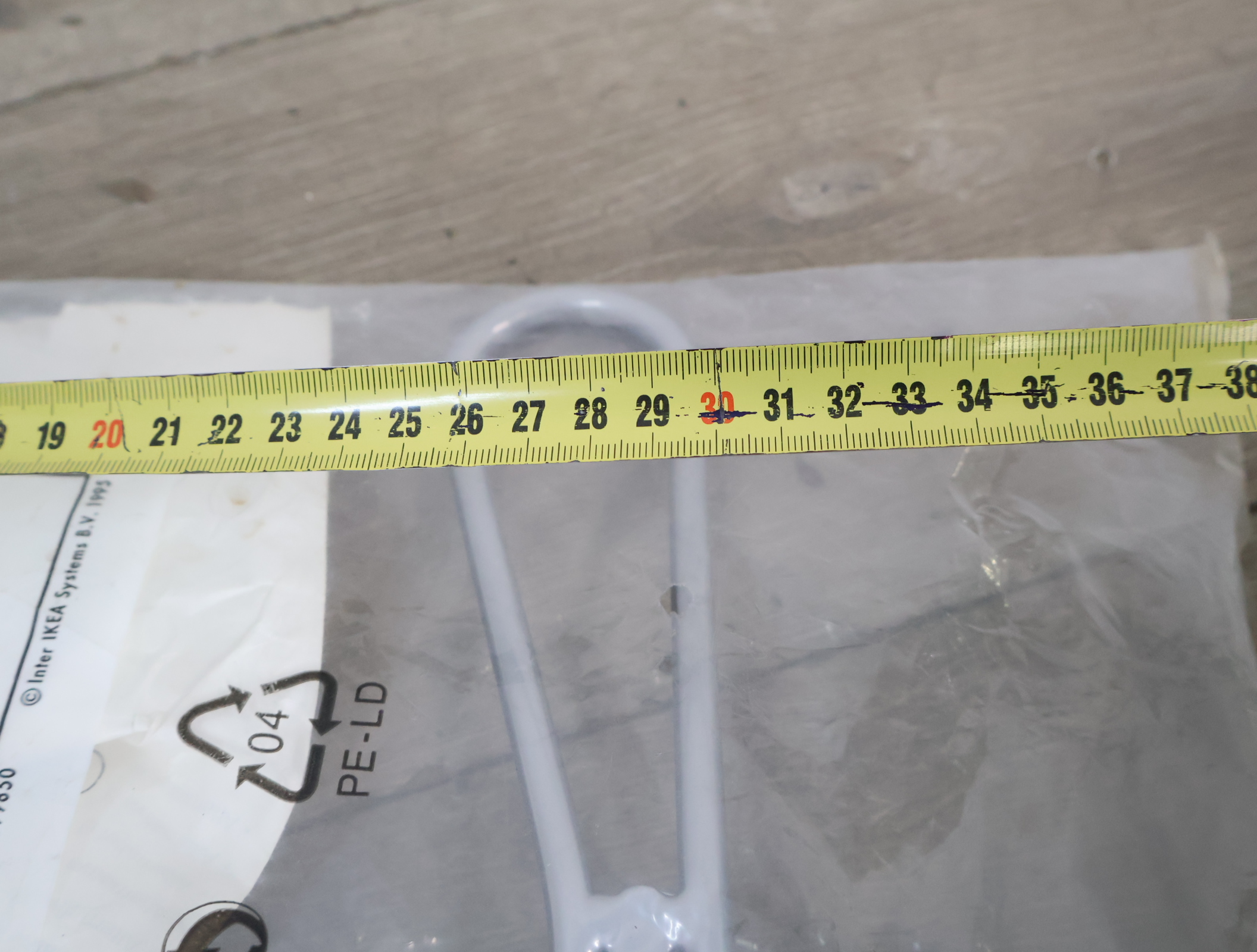 Ikea Logga Kapstok'' – foto 10 – kavel bij GSD Auctions, Zoeterwoude
