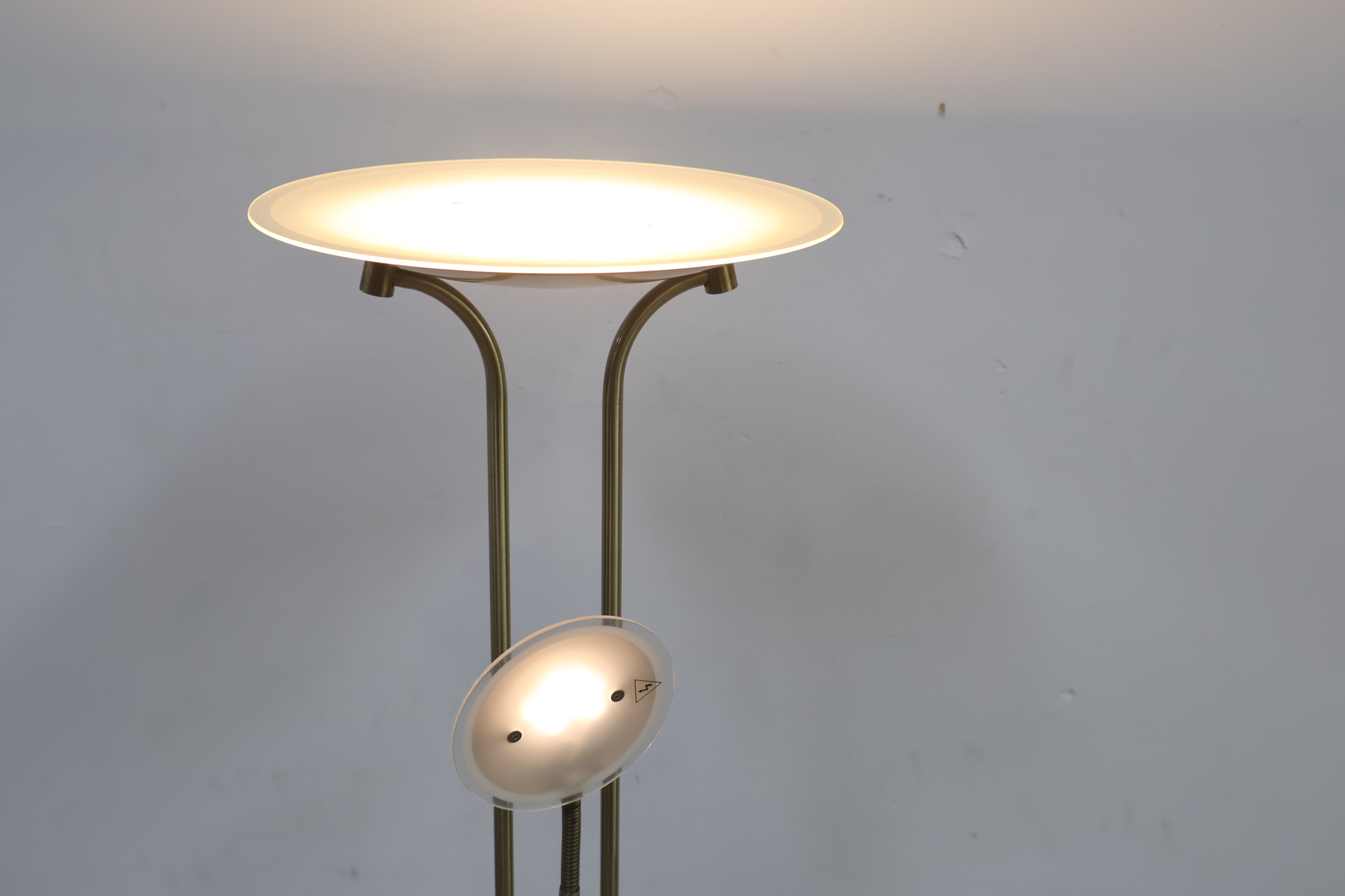 Staande uplight leeslamp'' – foto 8 – kavel bij GSD Auctions, Zoeterwoude