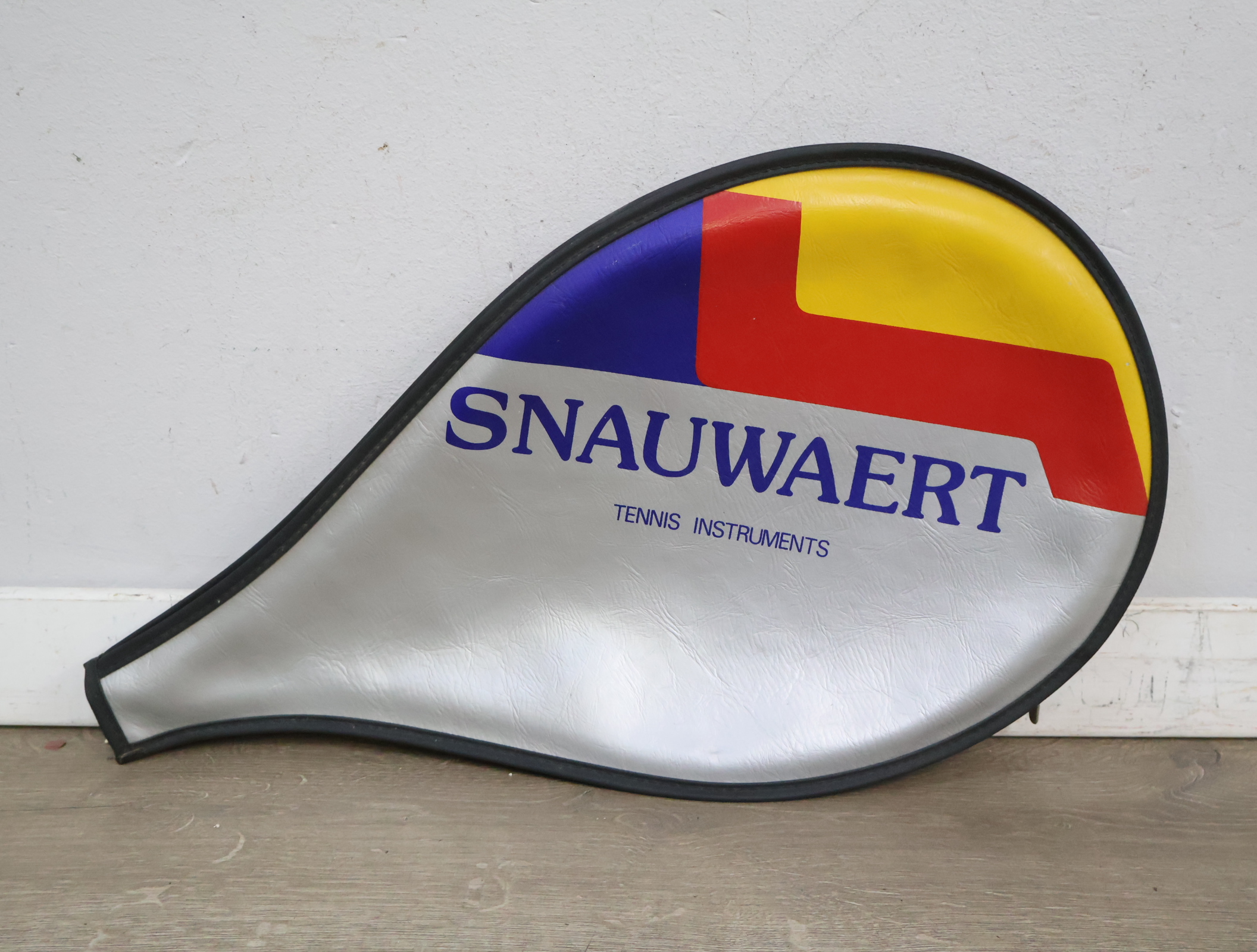Tennisracket met hoes Snauwaert'' – foto 5 – kavel bij GSD Auctions, Zoeterwoude