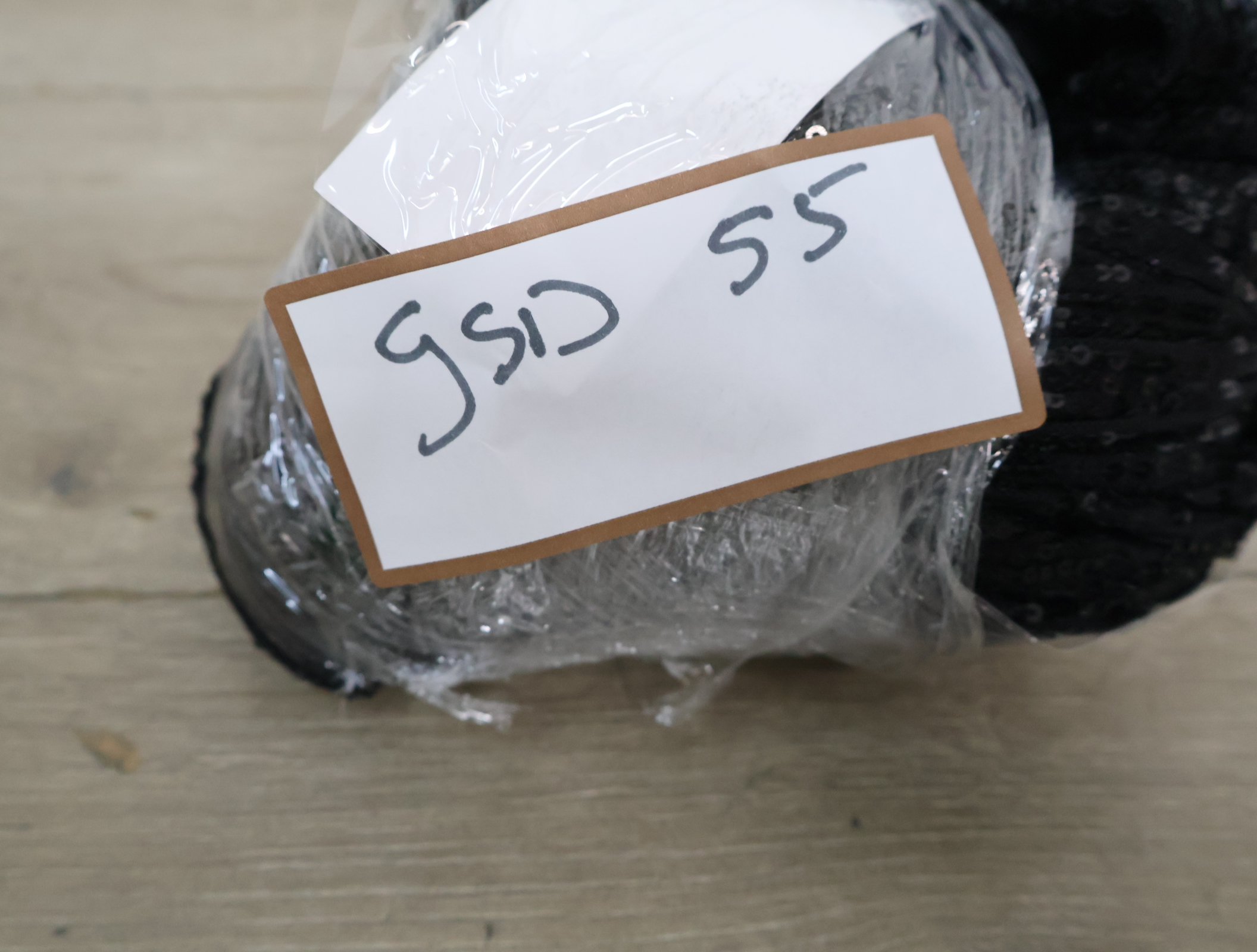 Zwarte broek met pailletten - Mango'' – foto 8 – kavel bij GSD Auctions, Zoeterwoude