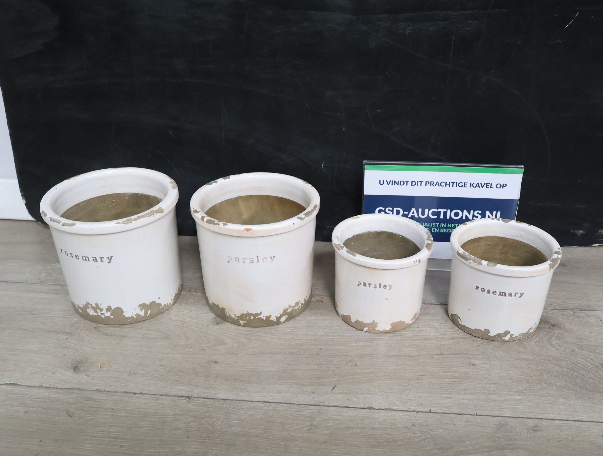 Set van vier Vazen'' – foto 2 – kavel bij GSD Auctions, Zoeterwoude