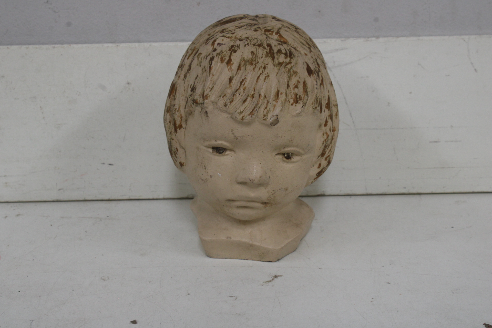 Beeld van kinderhoofd'' – foto 2 – kavel bij GSD Auctions, Zoeterwoude