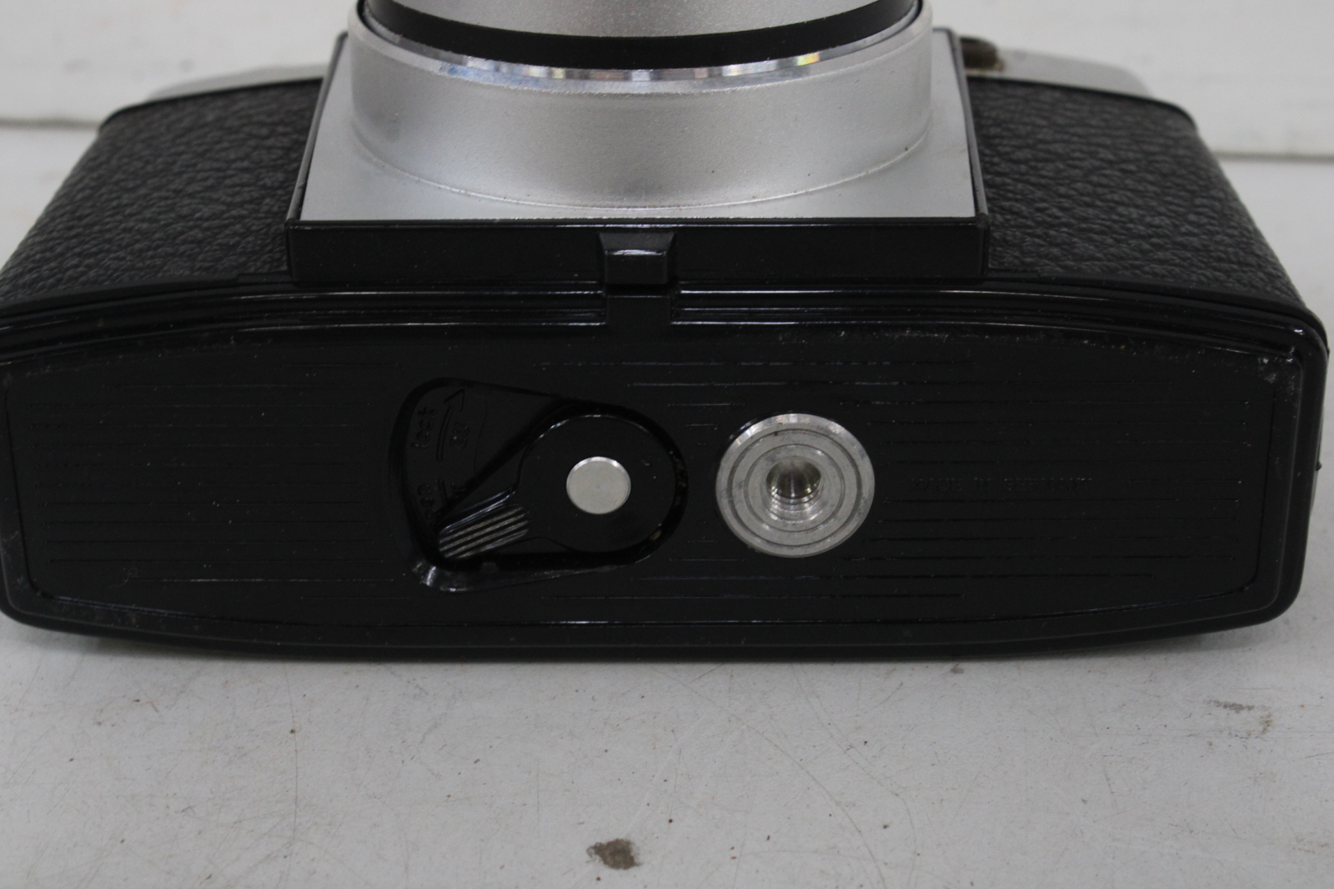 Vintage camera met leren hoes'' – foto 5 – kavel bij GSD Auctions, Zoeterwoude