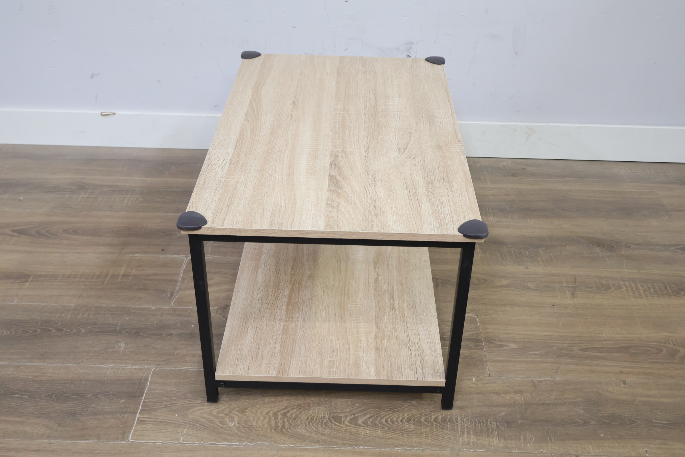 Moderne Salontafel met metalen frame'' – foto 8 – kavel bij GSD Auctions, Zoeterwoude