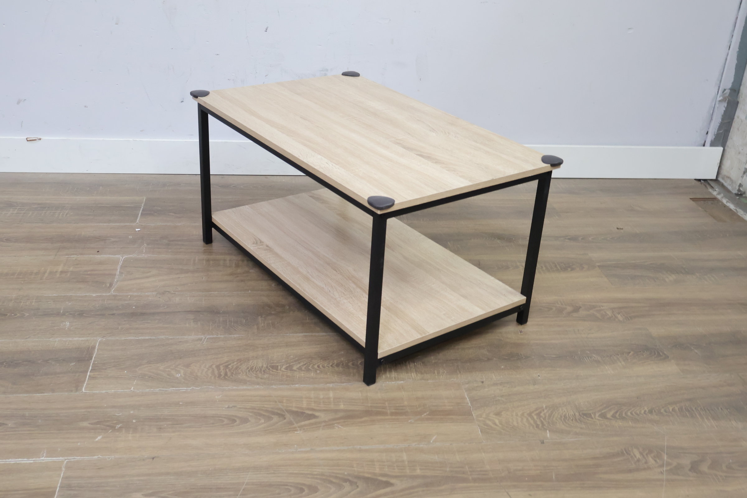 Moderne Salontafel met metalen frame'' – foto 9 – kavel bij GSD Auctions, Zoeterwoude