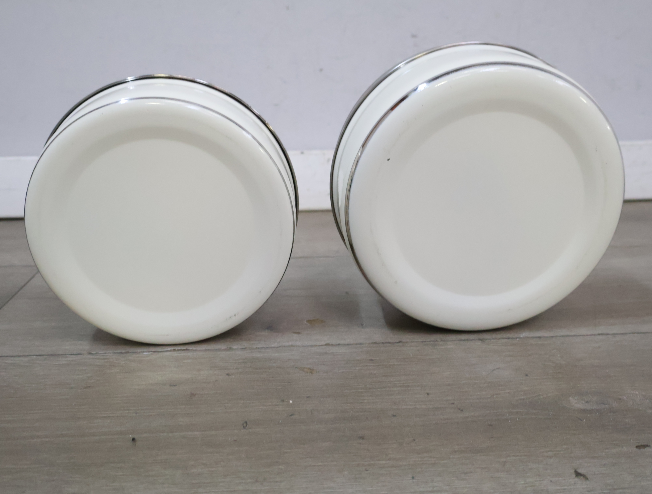 Set metalen bewaardozen met deksel'' – foto 7 – kavel bij GSD Auctions, Zoeterwoude