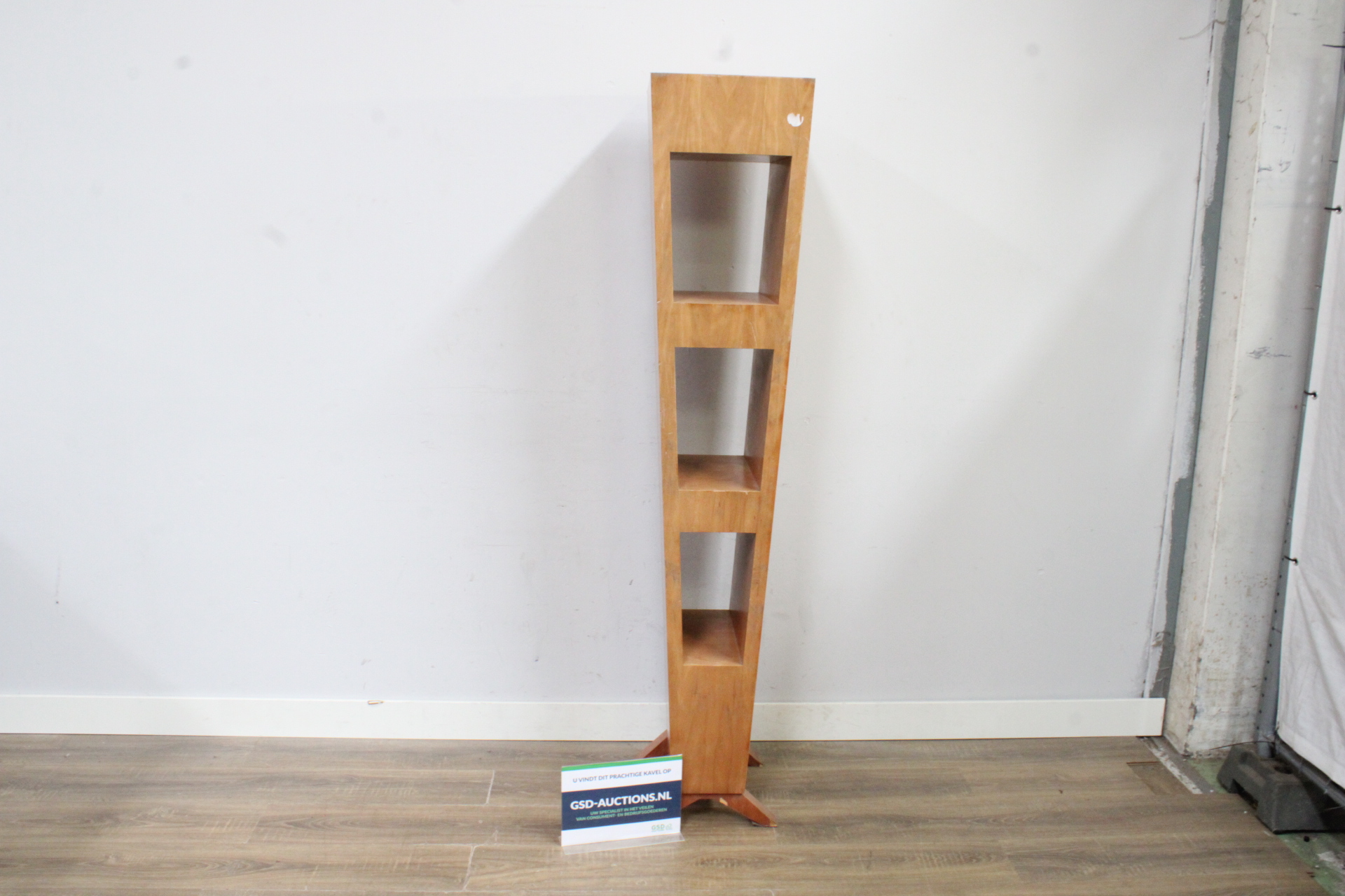 Houten Open Kast'' – kavel bij GSD Auctions, Zoeterwoude