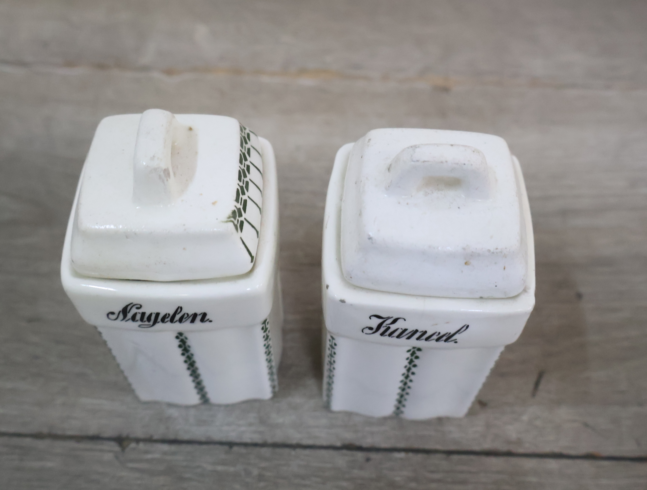 Set keramische keukenvoorraadpotten'' – foto 6 – kavel bij GSD Auctions, Zoeterwoude