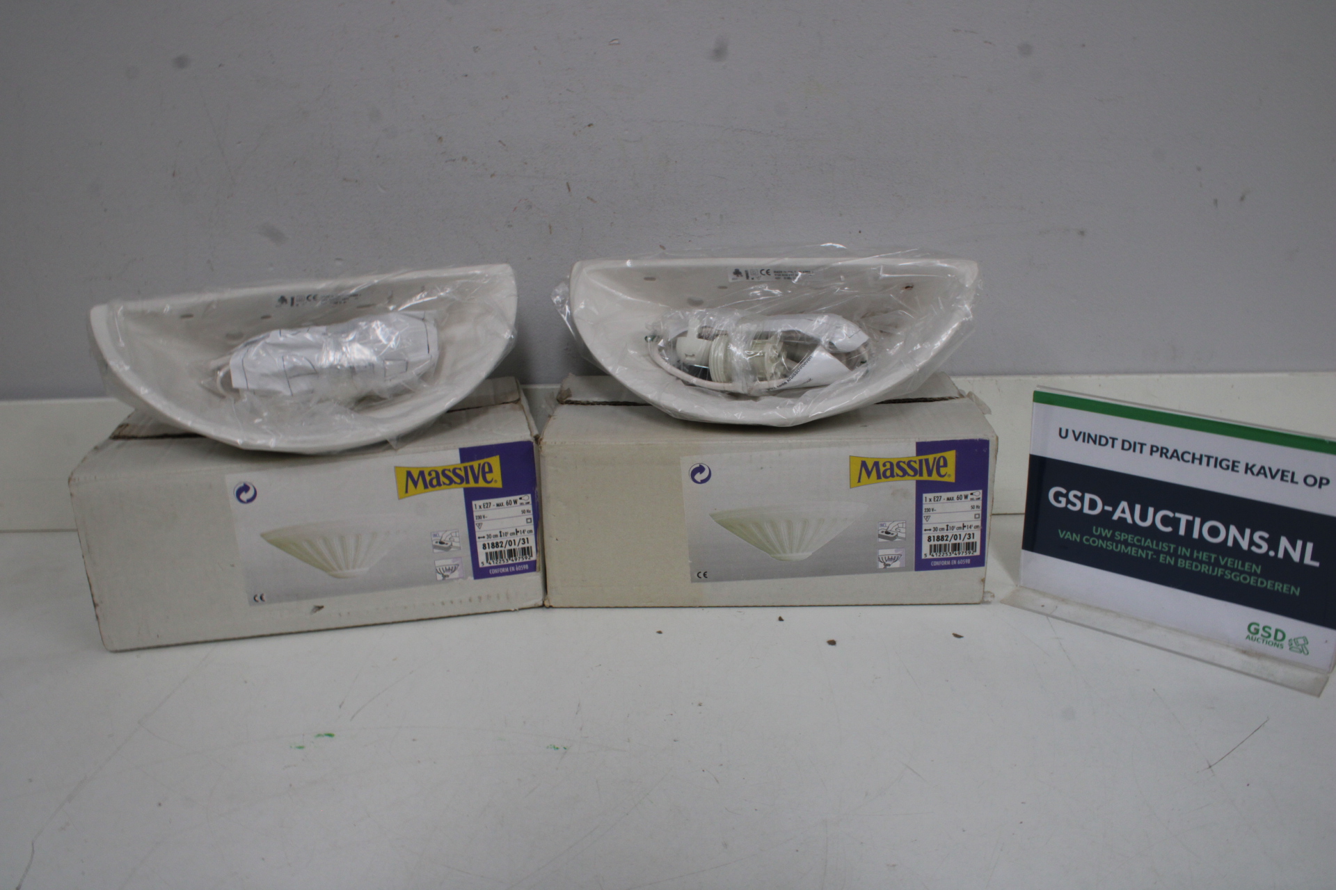 Set van twee Wandlampen'' – kavel bij GSD Auctions, Zoeterwoude