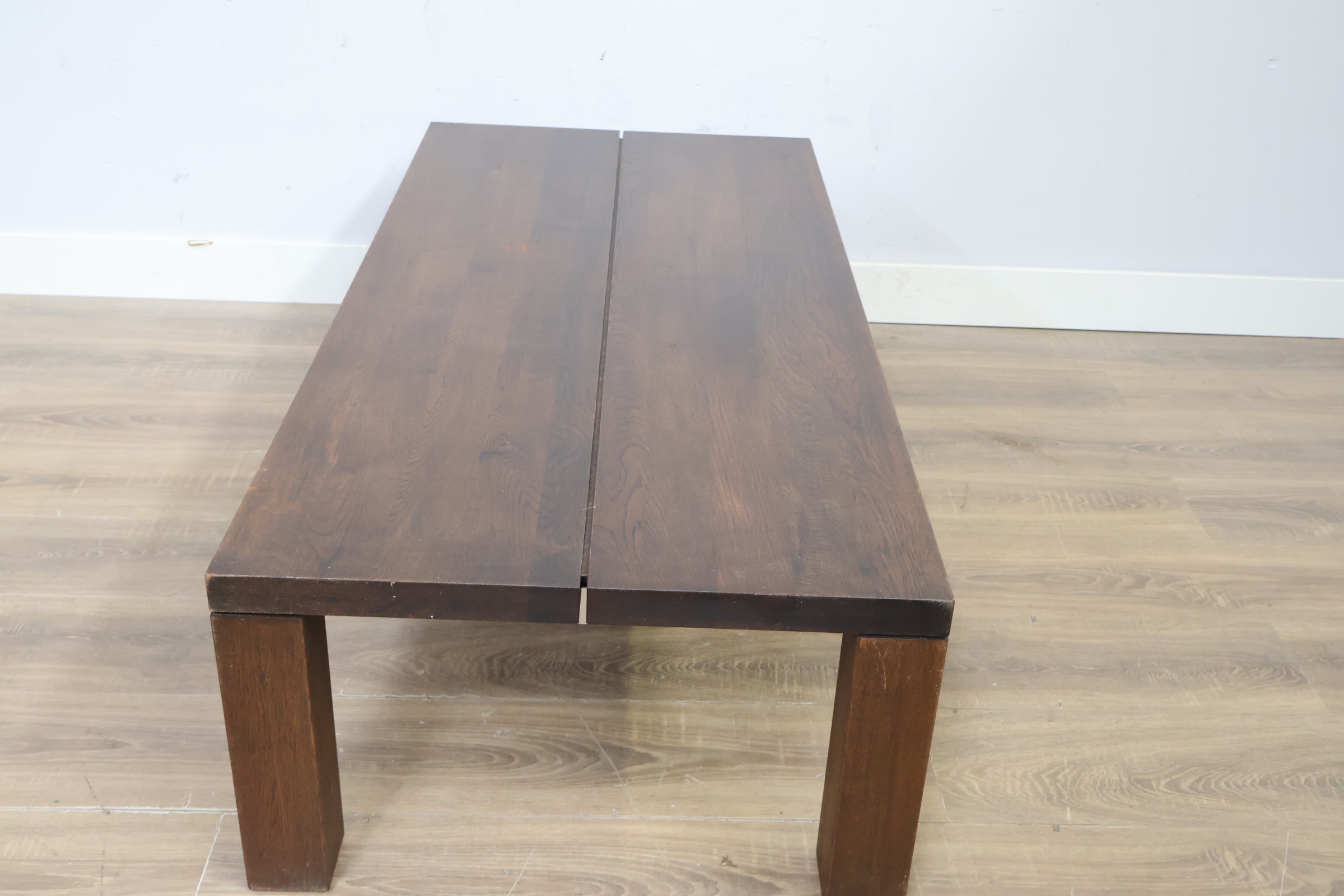Donker houten salontafel'' – foto 4 – kavel bij GSD Auctions, Zoeterwoude