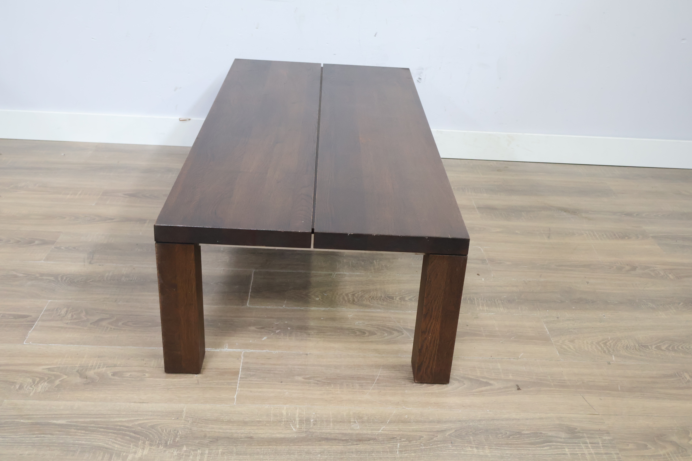 Donker houten salontafel'' – foto 7 – kavel bij GSD Auctions, Zoeterwoude