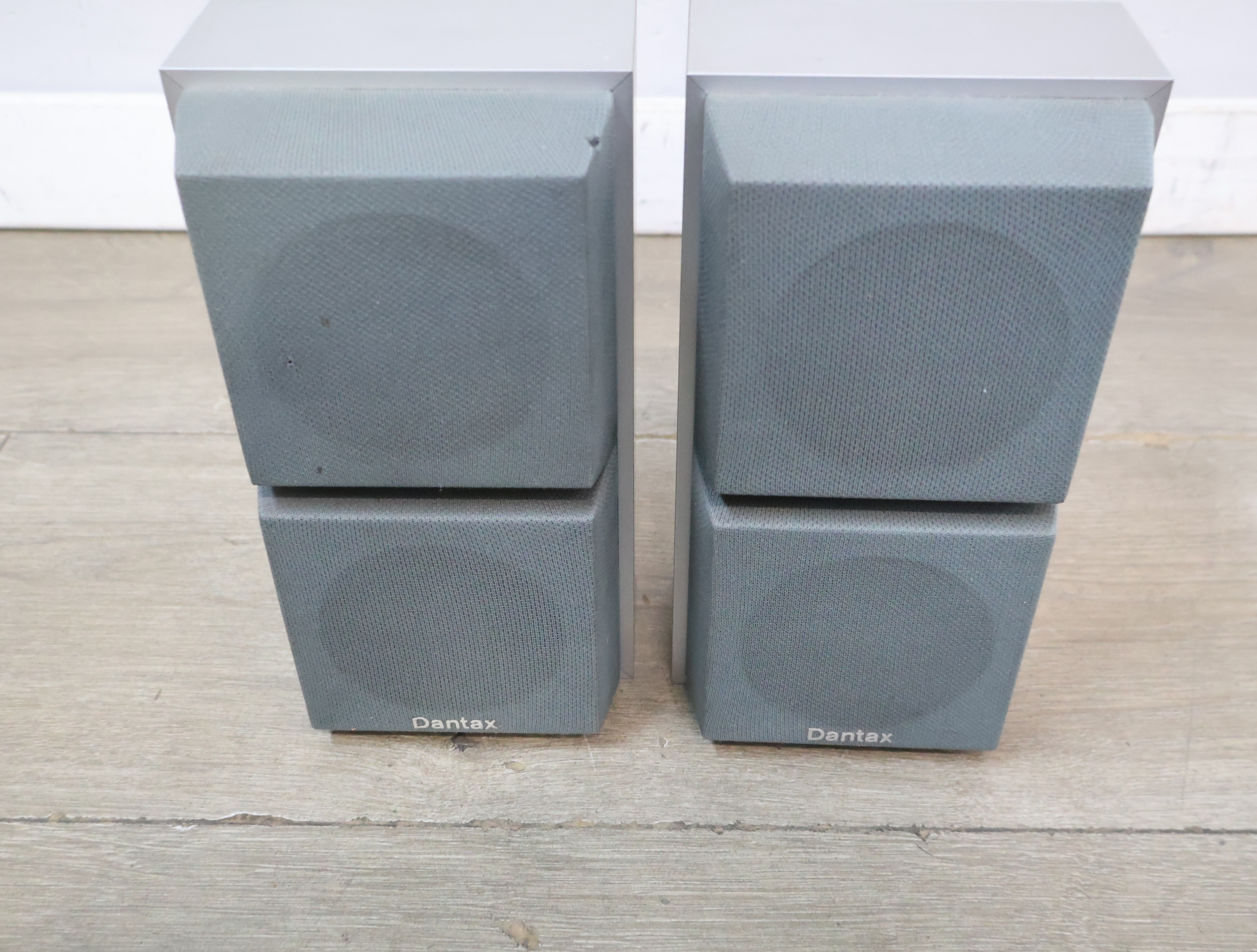 Set van 2 Dantax Luidsprekers'' – foto 3 – kavel bij GSD Auctions, Zoeterwoude