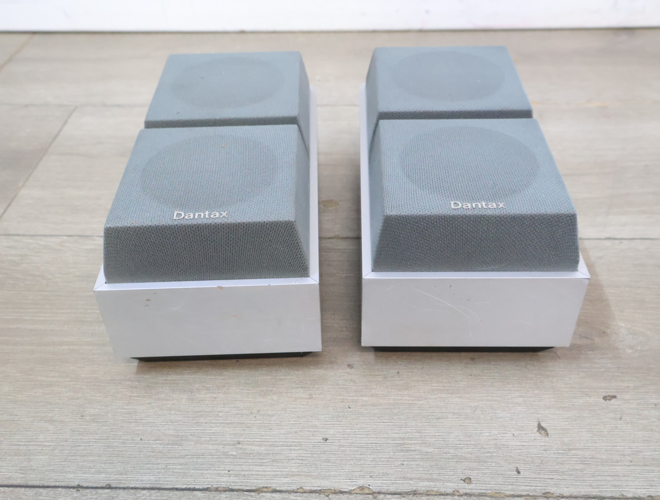 Set van 2 Dantax Luidsprekers'' – foto 6 – kavel bij GSD Auctions, Zoeterwoude