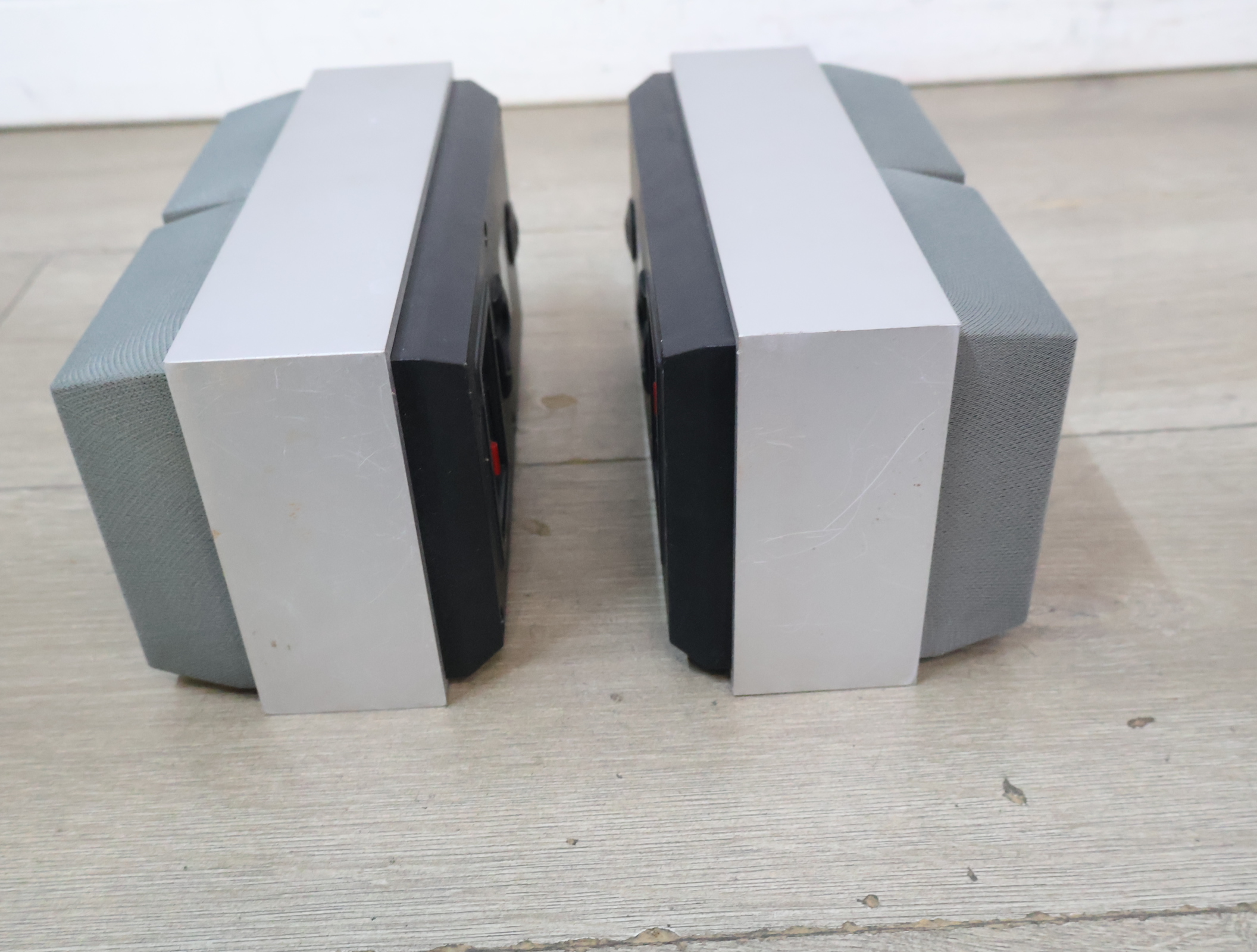 Set van 2 Dantax Luidsprekers'' – foto 8 – kavel bij GSD Auctions, Zoeterwoude