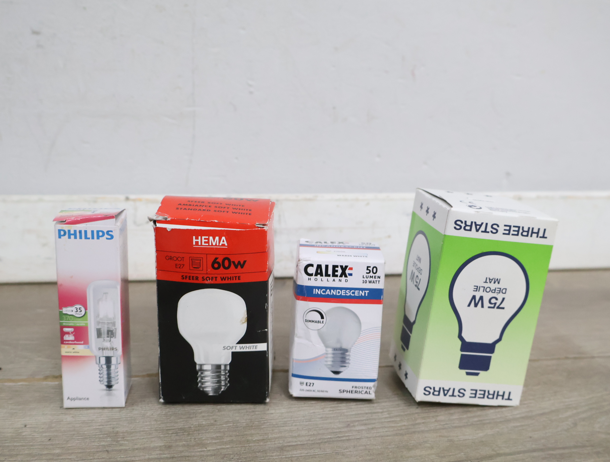 Diverse lichtlampen en gloeilampen set'' – foto 9 – kavel bij GSD Auctions, Zoeterwoude
