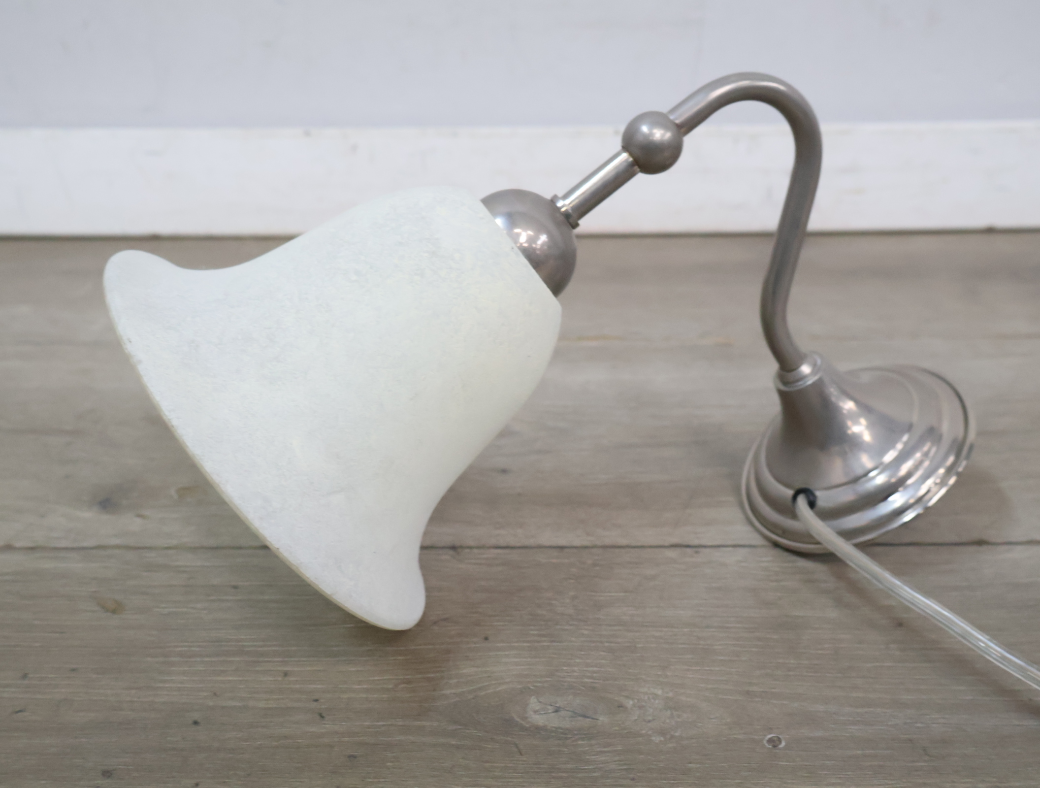 Wandlamp met witte kap'' – foto 3 – kavel bij GSD Auctions, Zoeterwoude