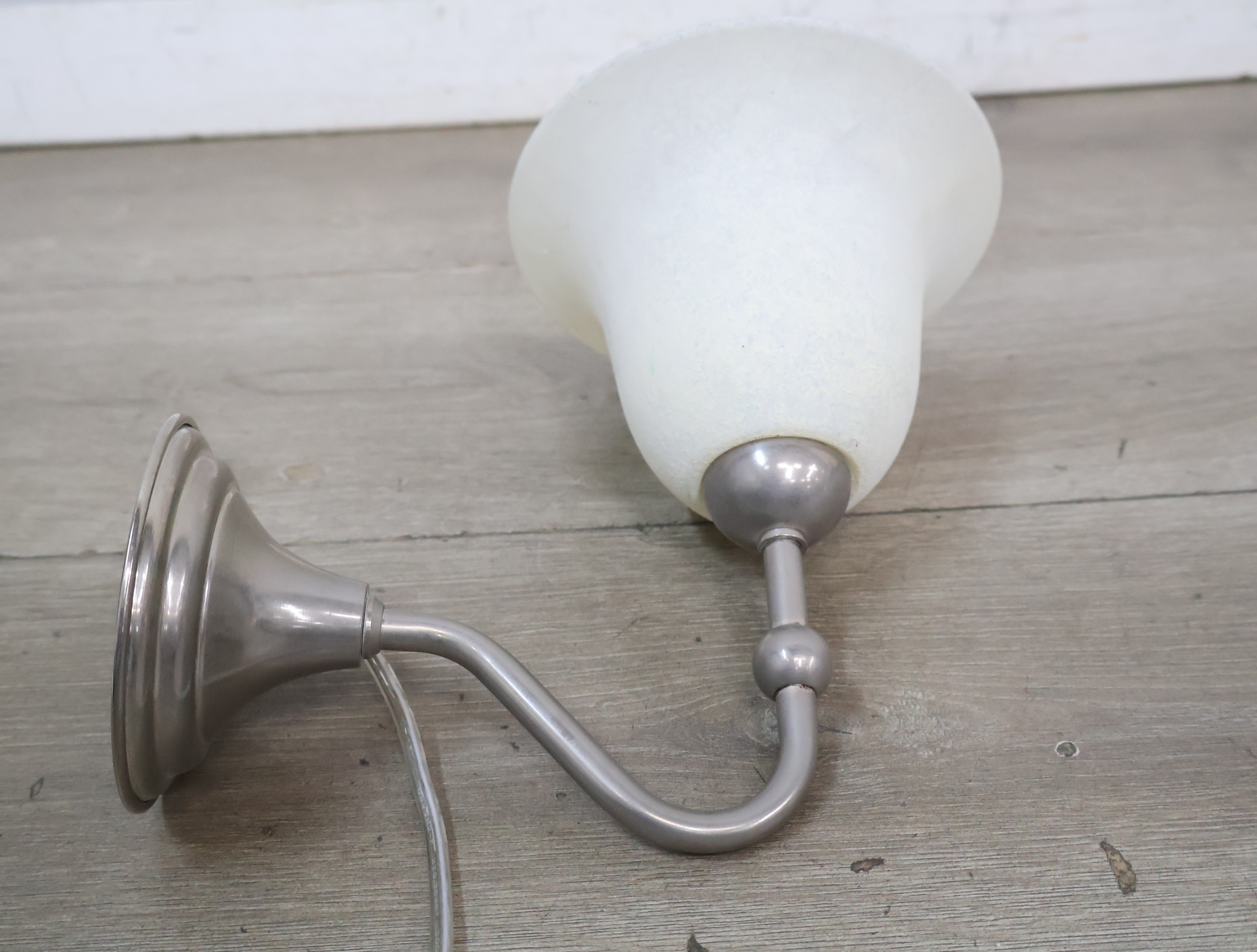 Wandlamp met witte kap'' – foto 10 – kavel bij GSD Auctions, Zoeterwoude