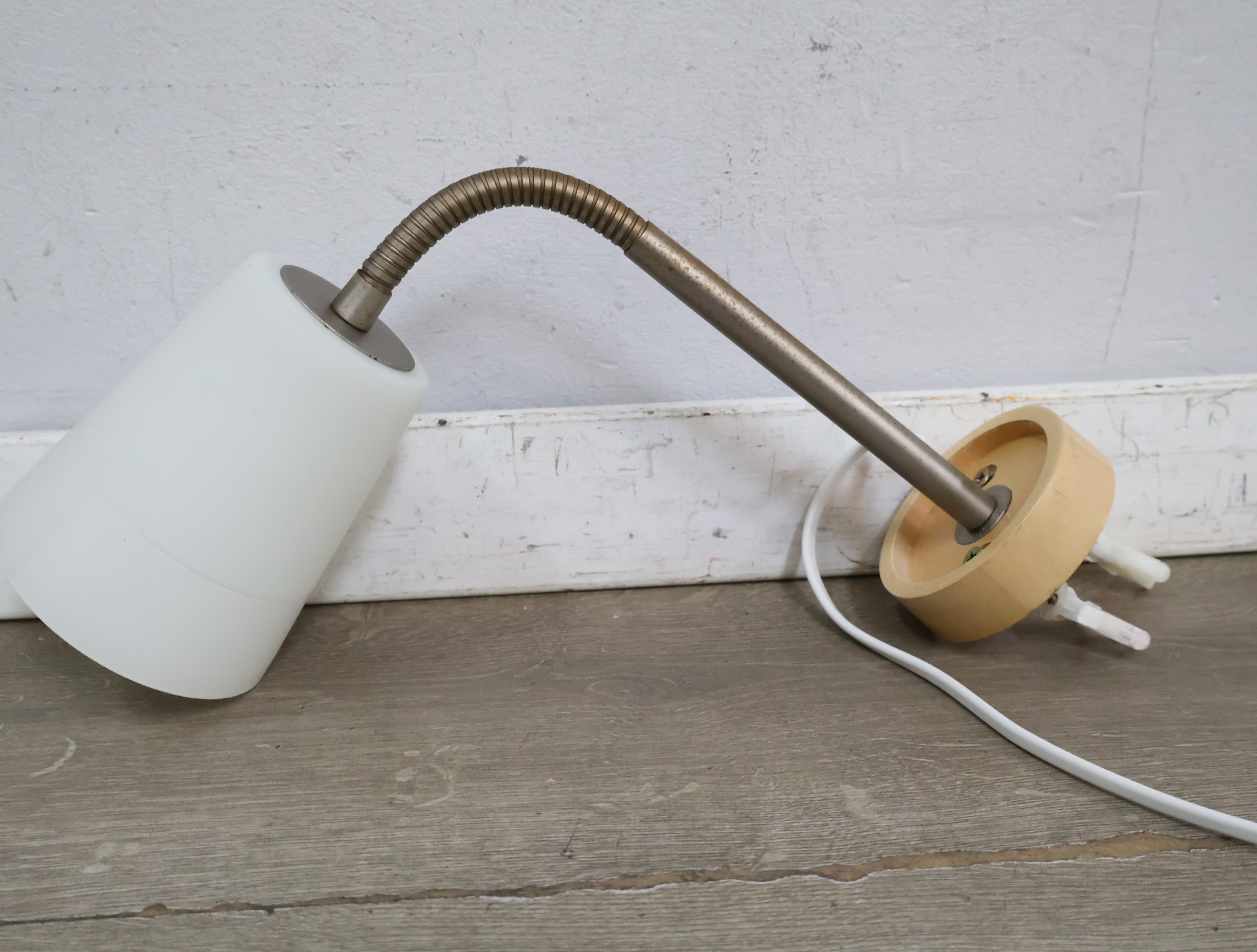 Wandlamp met flexibele hals'' – foto 3 – kavel bij GSD Auctions, Zoeterwoude