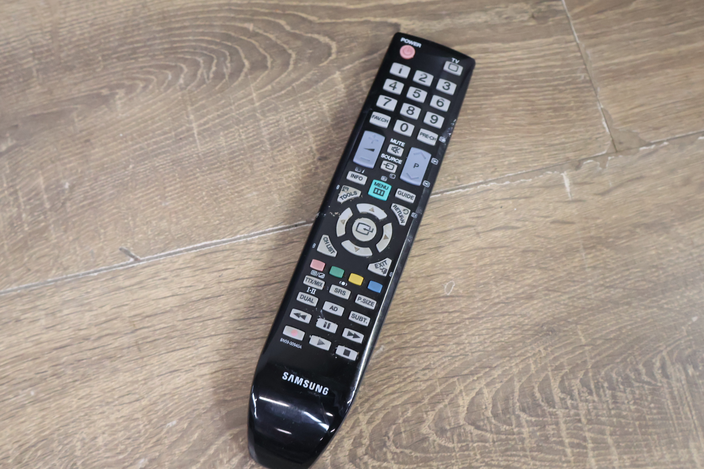 Samsung Televisie - 42'inch'' – foto 10 – kavel bij GSD Auctions, Zoeterwoude