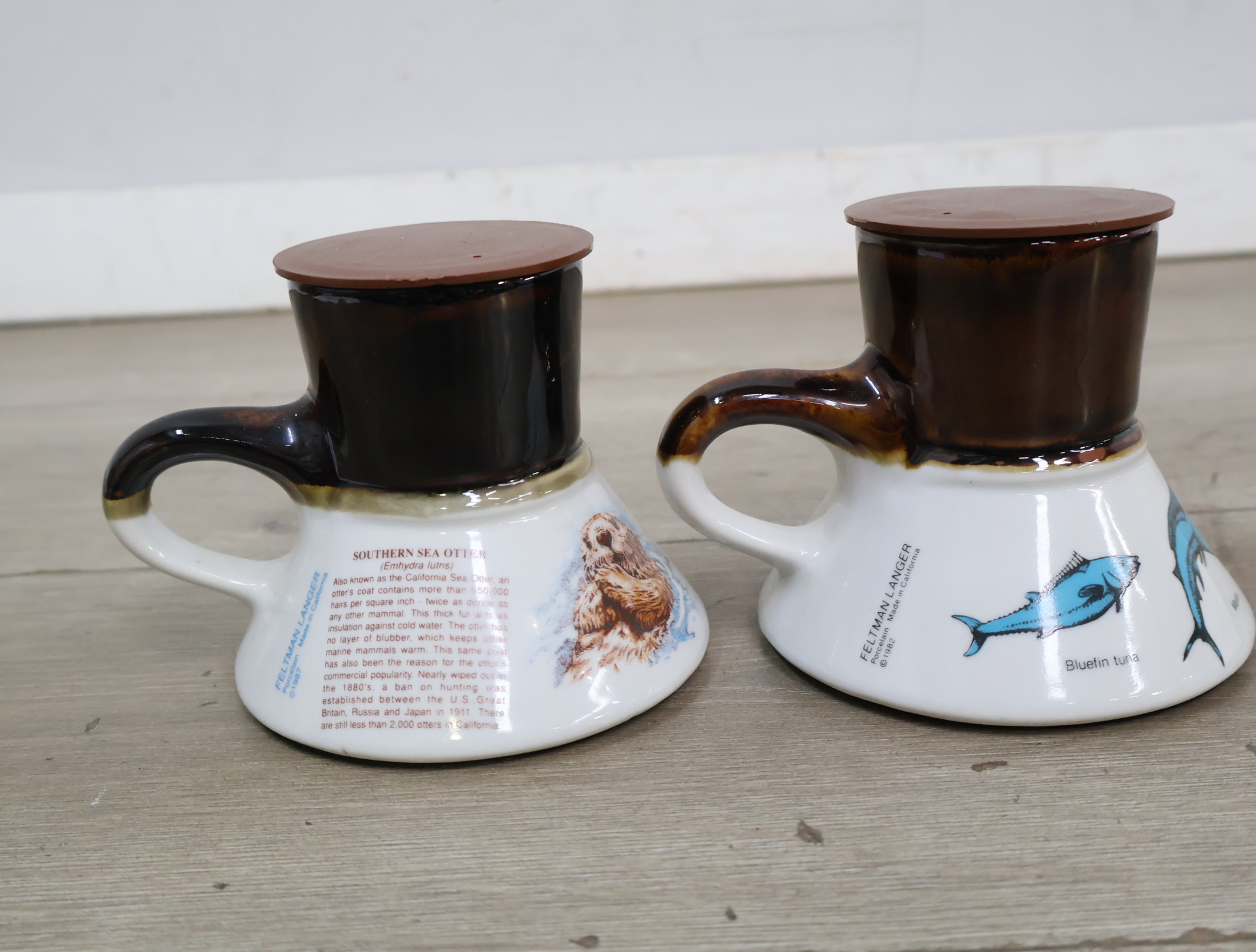 Set van 2 keramische mokken met zeedieren decoratie'' – foto 6 – kavel bij GSD Auctions, Zoeterwoude