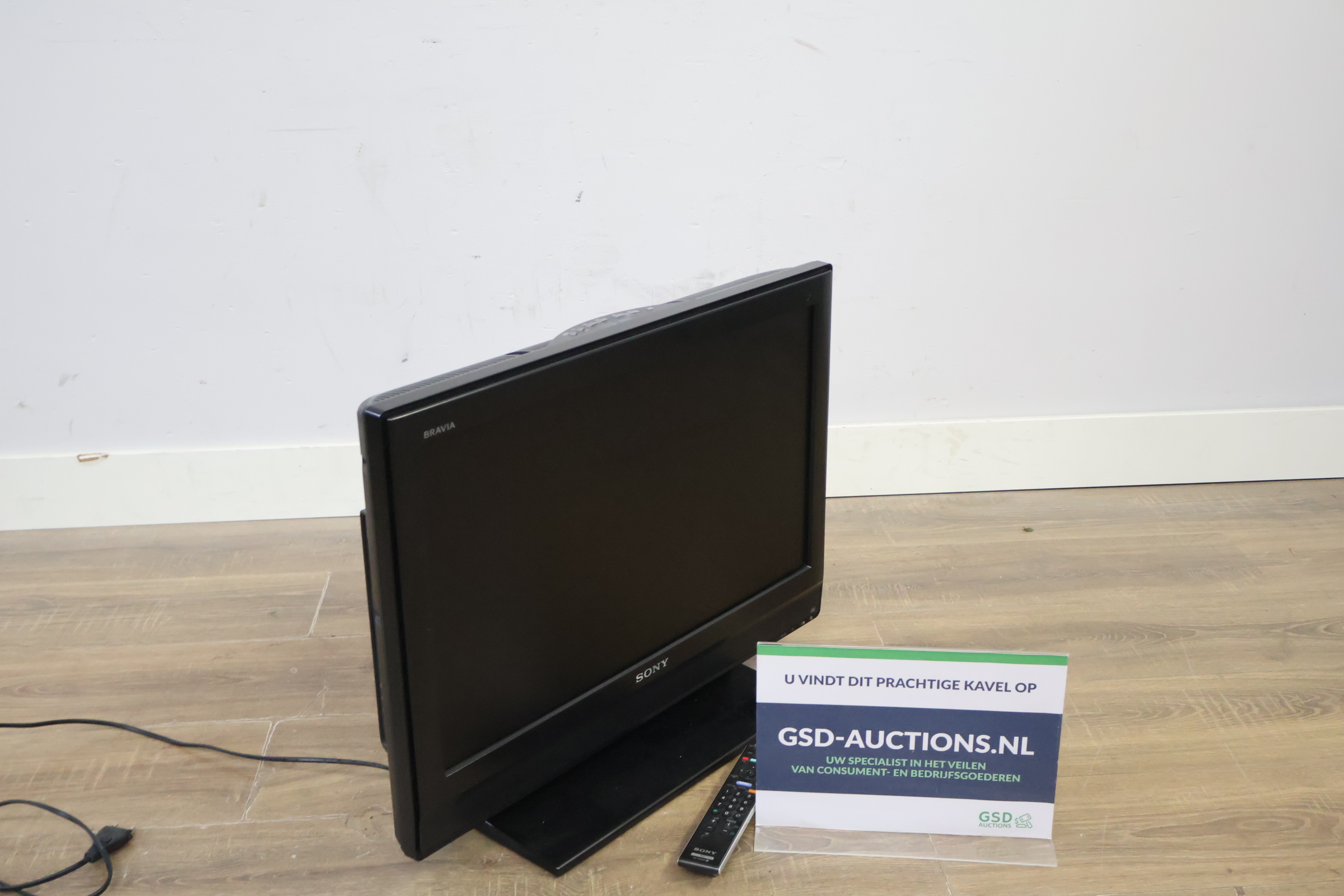 Sony Bravia televisie met afstandsbediening'' – foto 2 – kavel bij GSD Auctions, Zoeterwoude