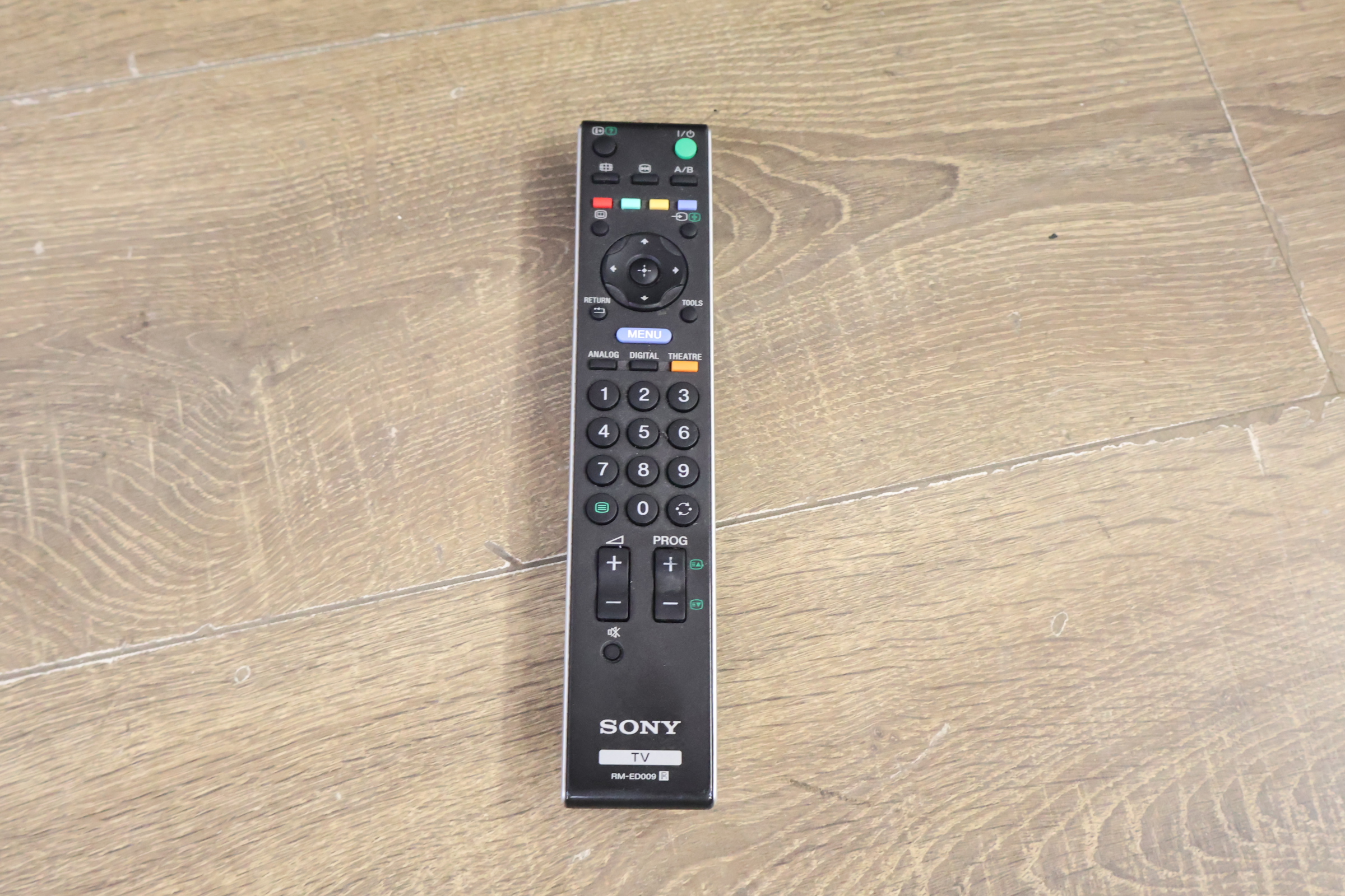 Sony Bravia televisie met afstandsbediening'' – foto 5 – kavel bij GSD Auctions, Zoeterwoude