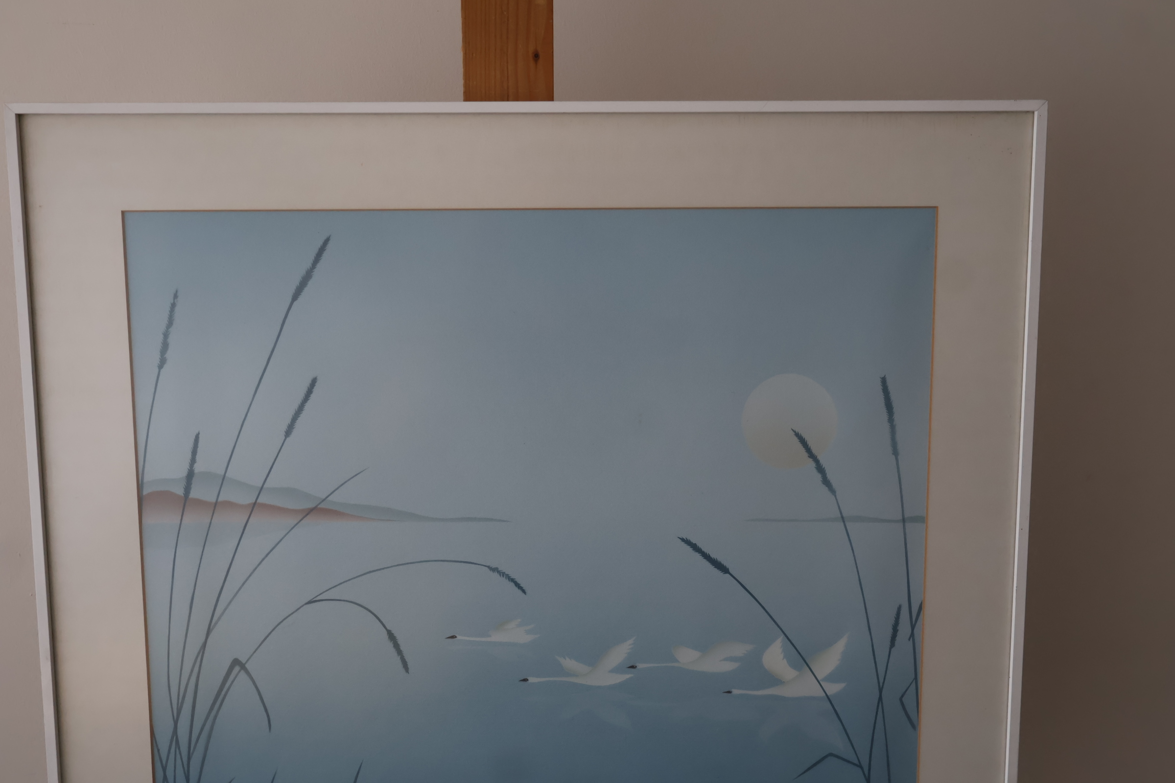 Artprint van zwanen en riet'' – foto 3 – kavel bij GSD Auctions, Zoeterwoude