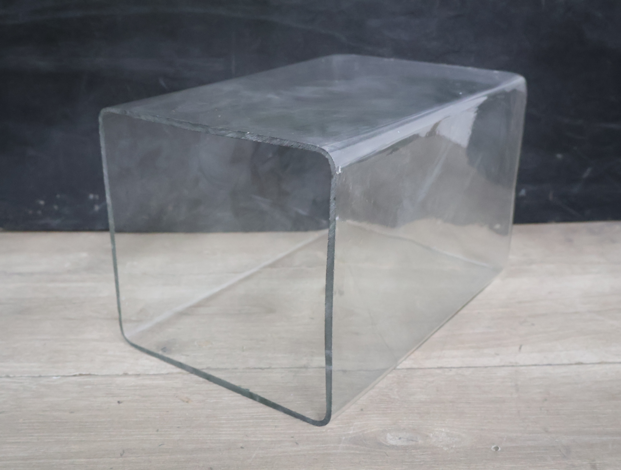 Rechthoekige glazen vaas'' – foto 10 – kavel bij GSD Auctions, Zoeterwoude