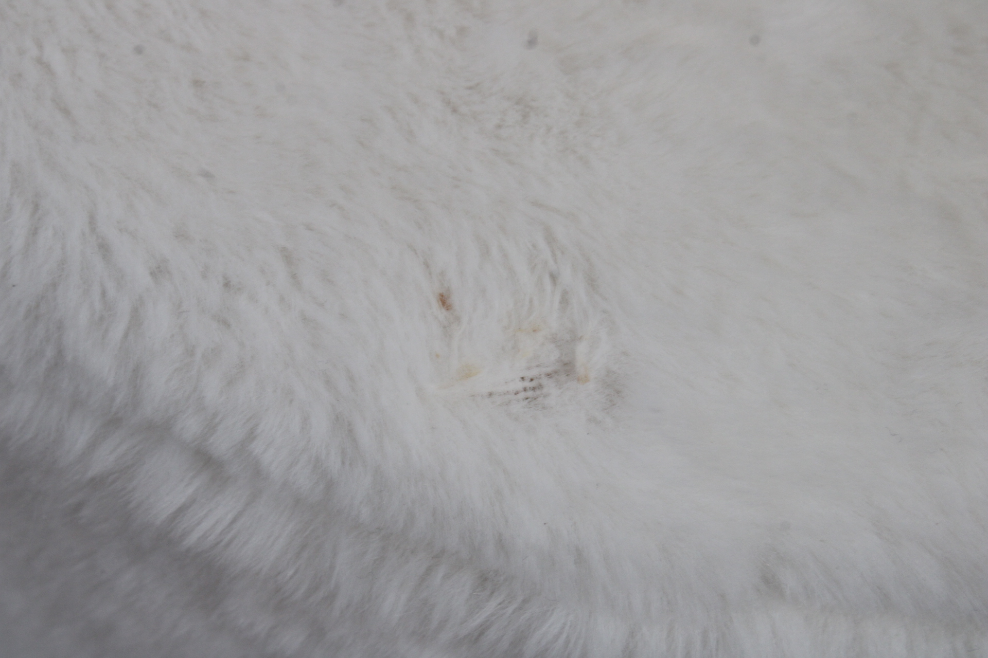 Witte zachte poef'' – foto 4 – kavel bij GSD Auctions, Zoeterwoude