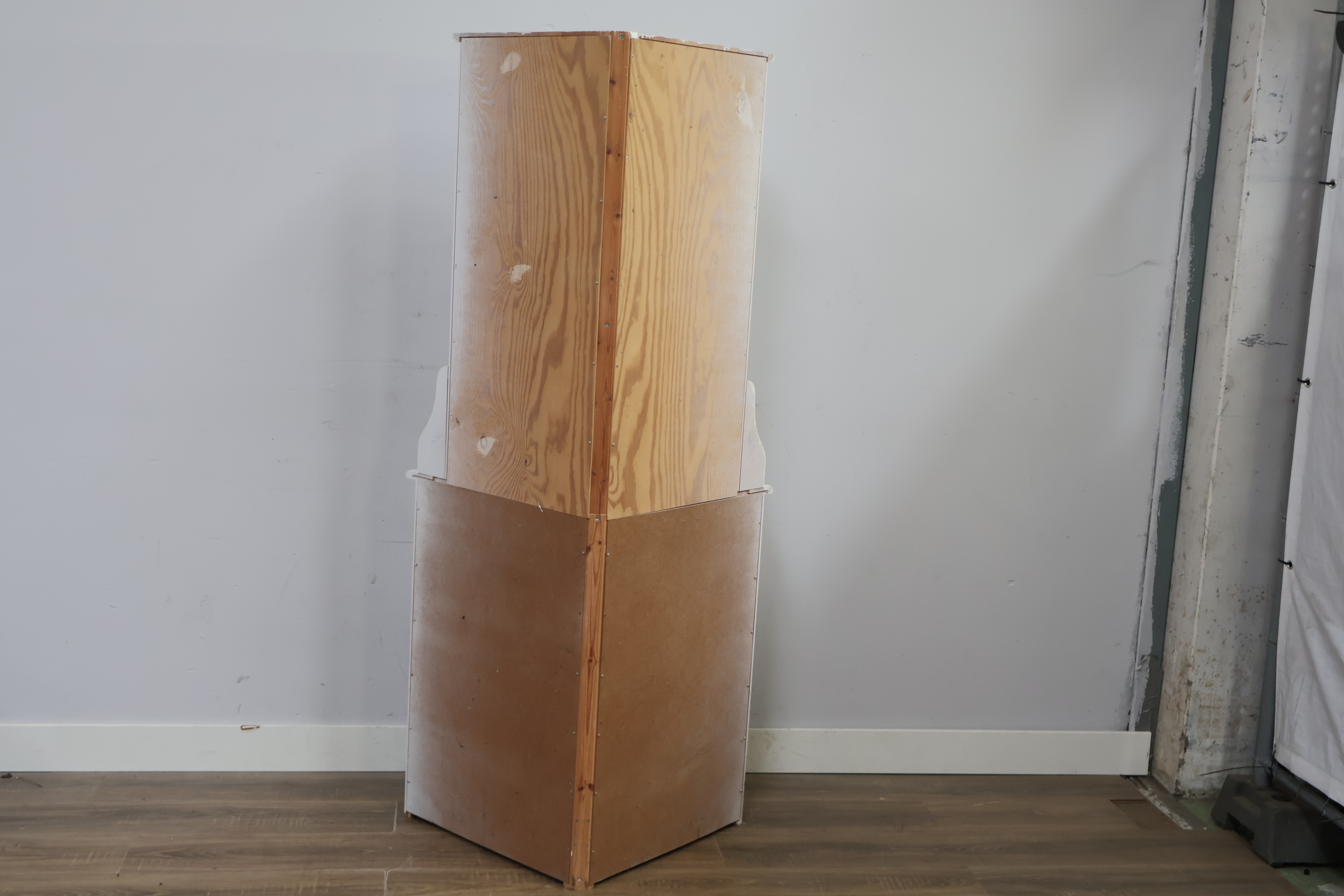 Houten Hoekkast'' – foto 5 – kavel bij GSD Auctions, Zoeterwoude