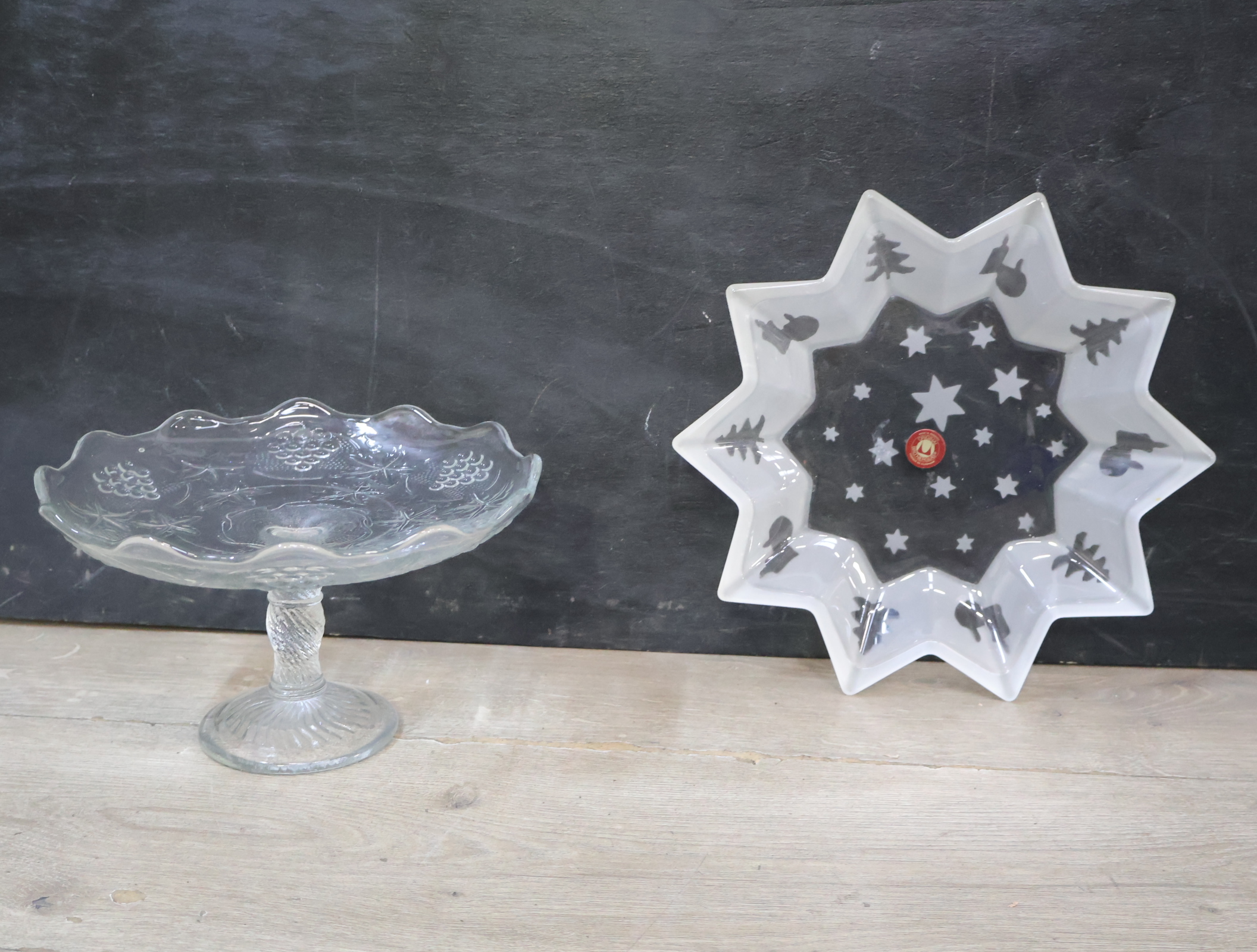 Glazen schalen'' – kavel bij GSD Auctions, Zoeterwoude