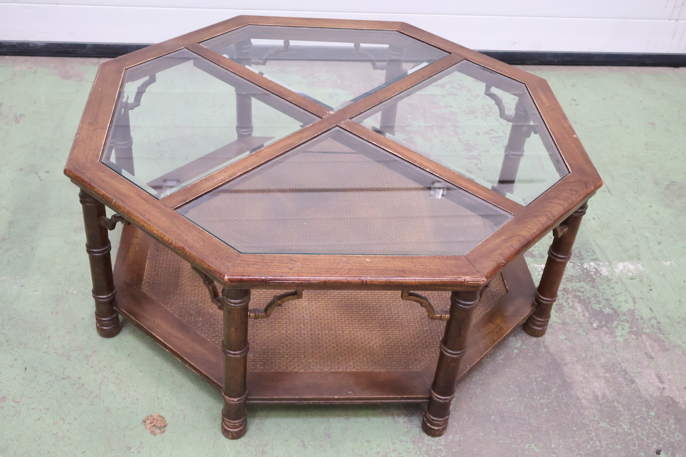 Houten Salontafel met Glazen Blad'' – foto 6 – kavel bij GSD Auctions, Zoeterwoude