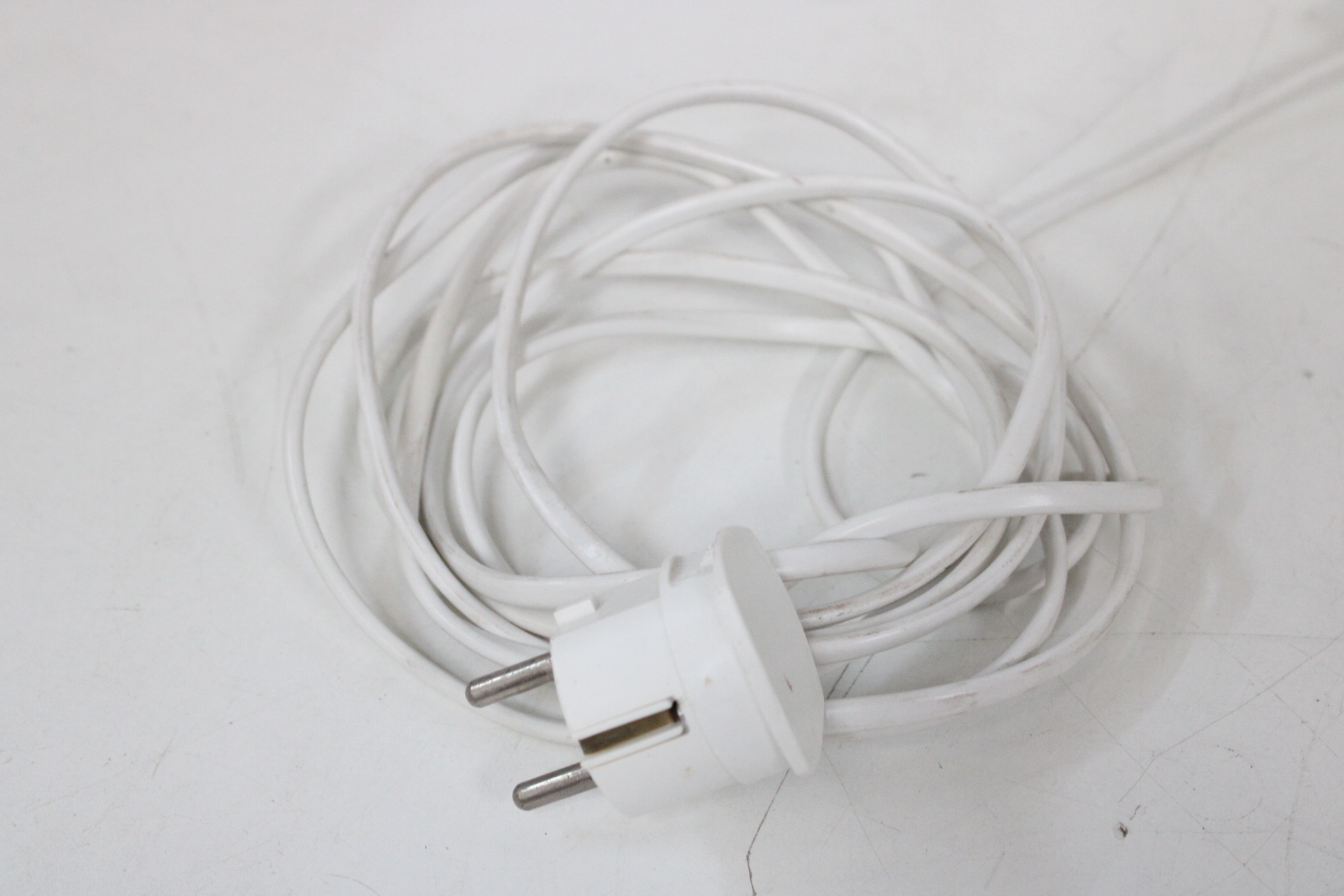 Moderne dubbele LED Plafonniere'' – foto 5 – kavel bij GSD Auctions, Zoeterwoude