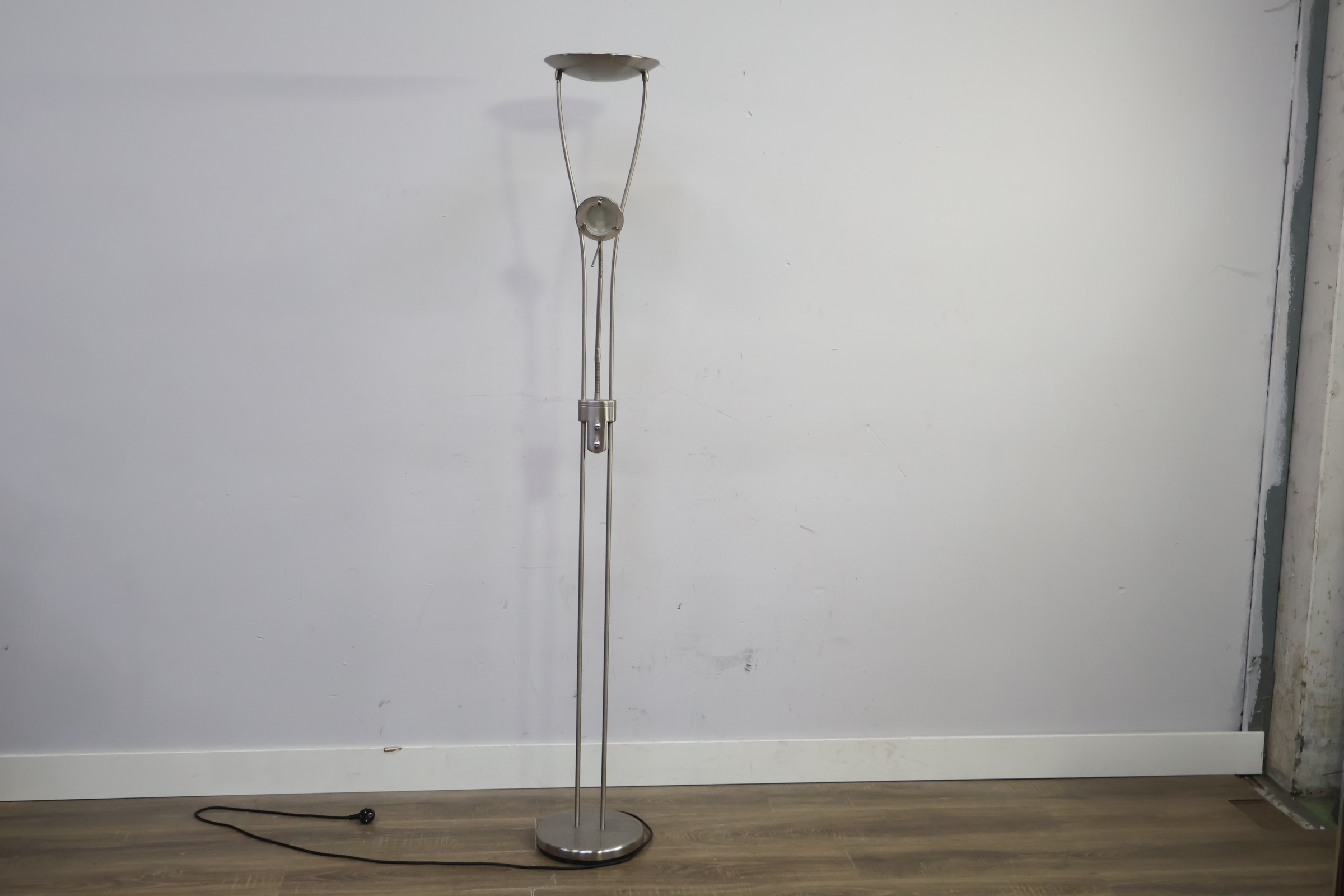 Staande leeslamp met halogeen spot'' – foto 6 – kavel bij GSD Auctions, Zoeterwoude