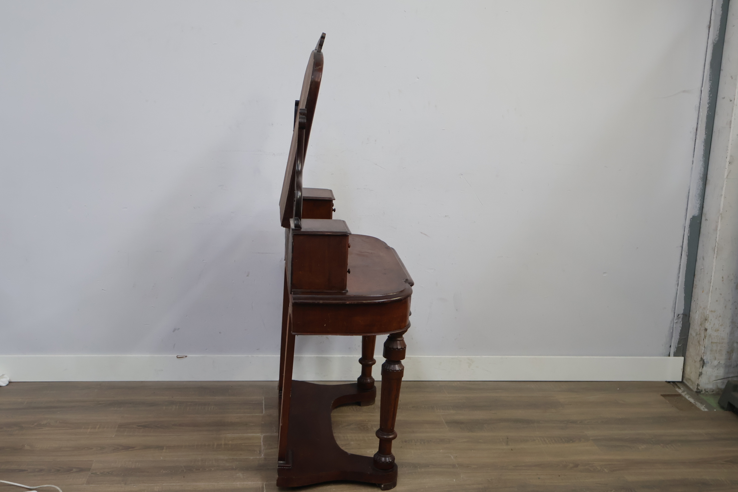 Antiek houten kaptafel met spiegel'' – foto 4 – kavel bij GSD Auctions, Zoeterwoude