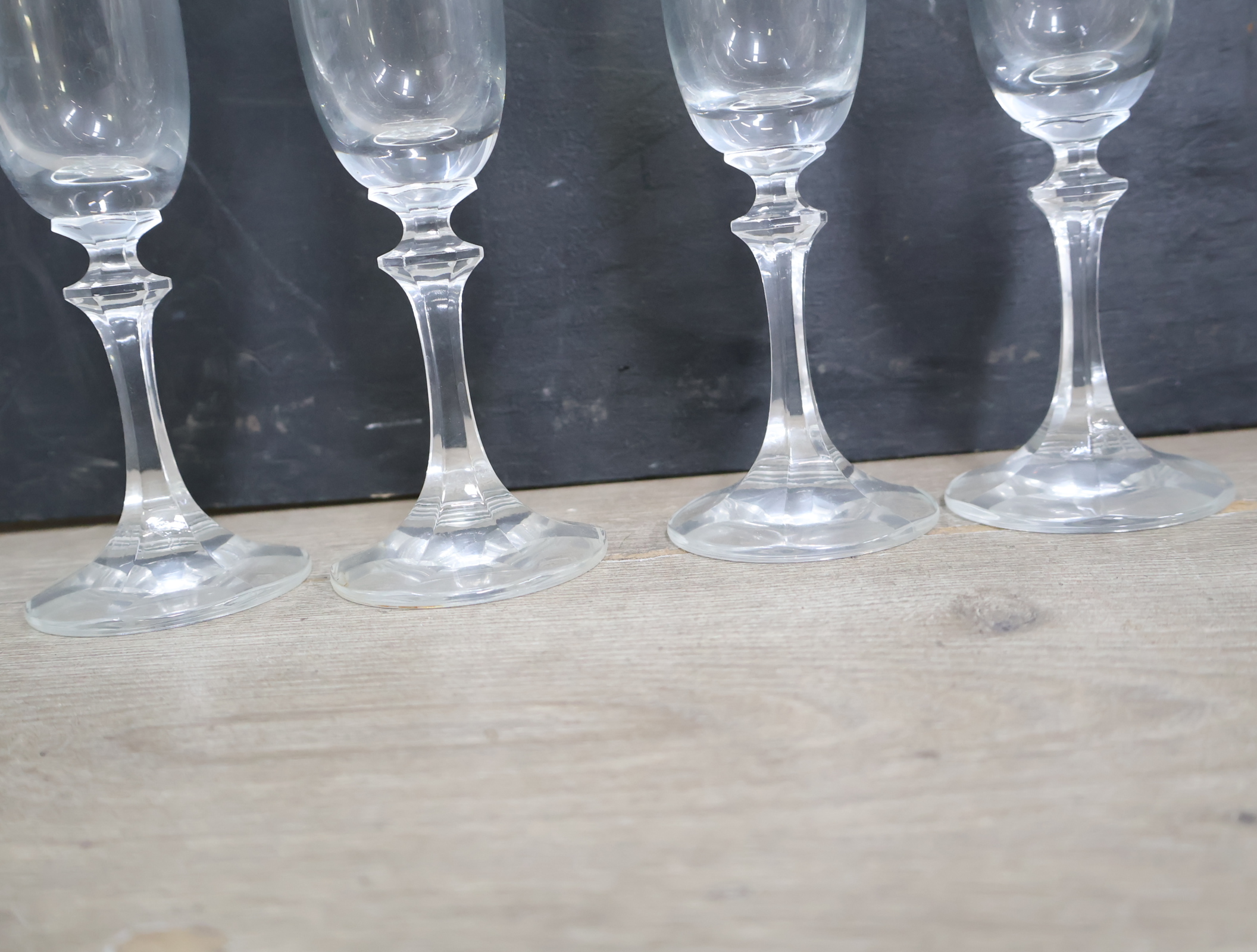 Kristallen karaf met 4 glazen'' – foto 8 – kavel bij GSD Auctions, Zoeterwoude