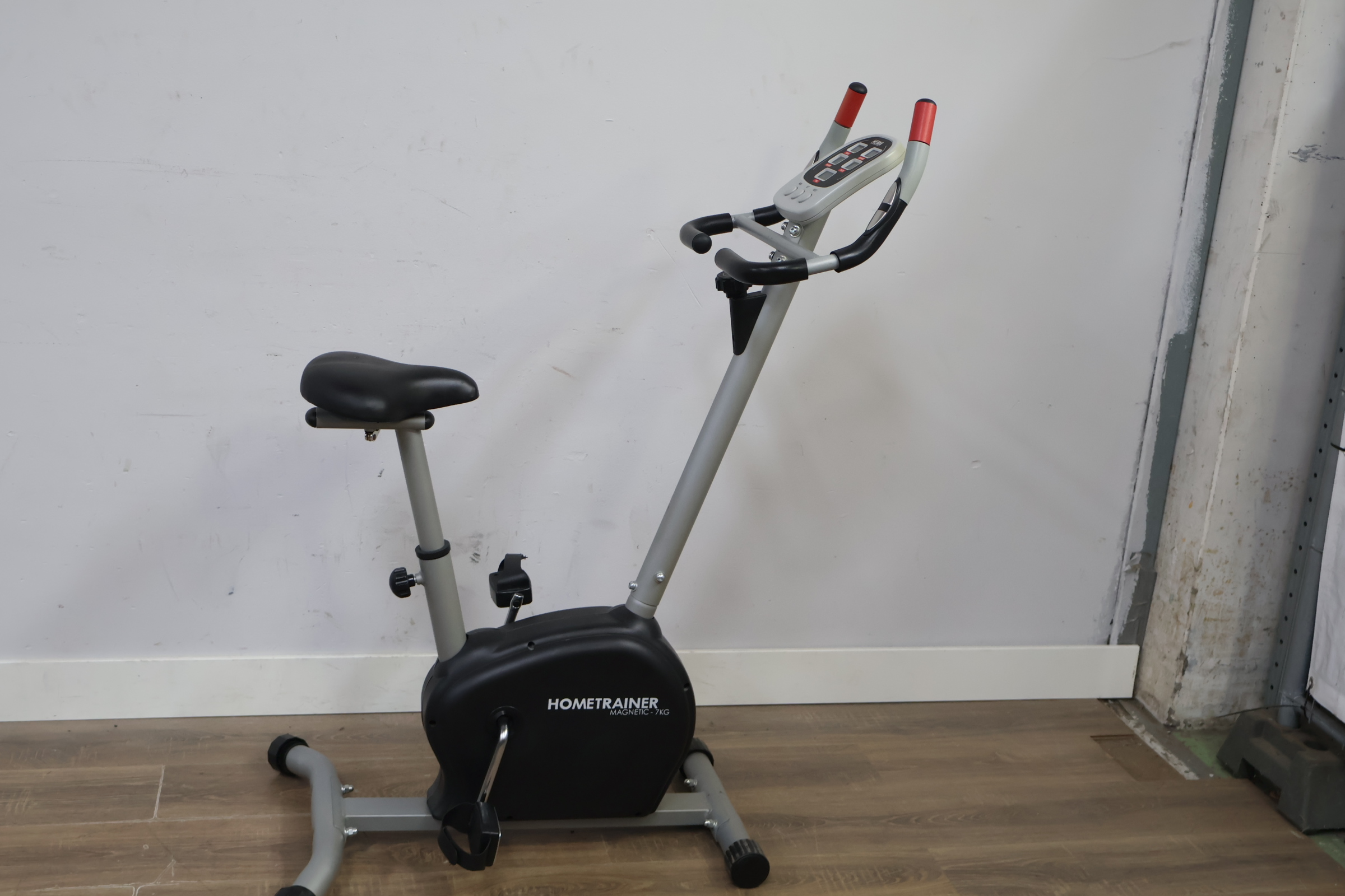 Hometrainer fitnessfiets'' – foto 3 – kavel bij GSD Auctions, Zoeterwoude