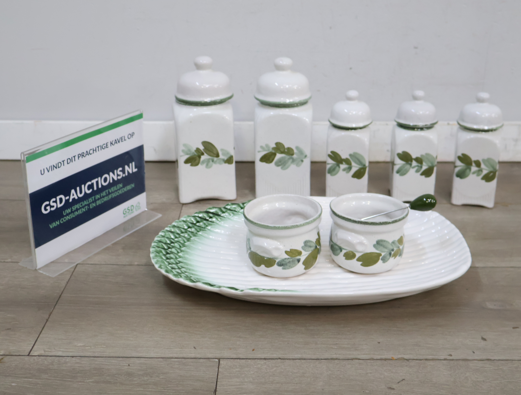Vintage Set keramische kruidenpotten - Jaren '60/'70'' – kavel bij GSD Auctions, Zoeterwoude