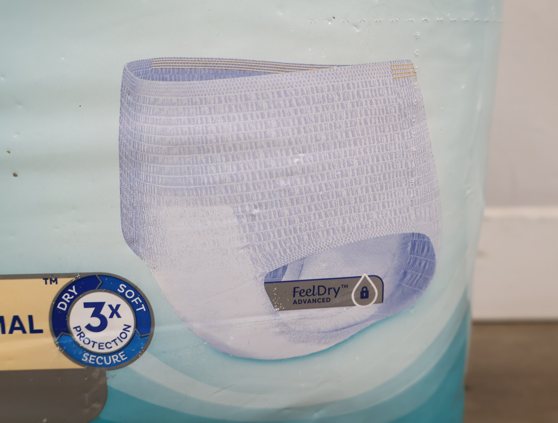 Pakket incontinentiebroekjes en pants'' – foto 10 – kavel bij GSD Auctions, Zoeterwoude