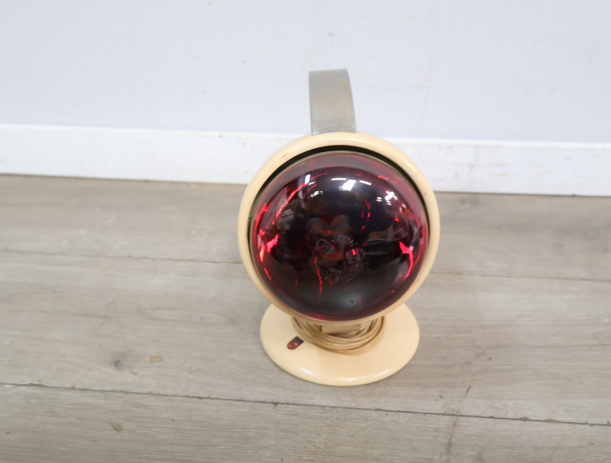 Vintage infraroodlamp – foto 3 – kavel bij GSD Auctions, Zoeterwoude