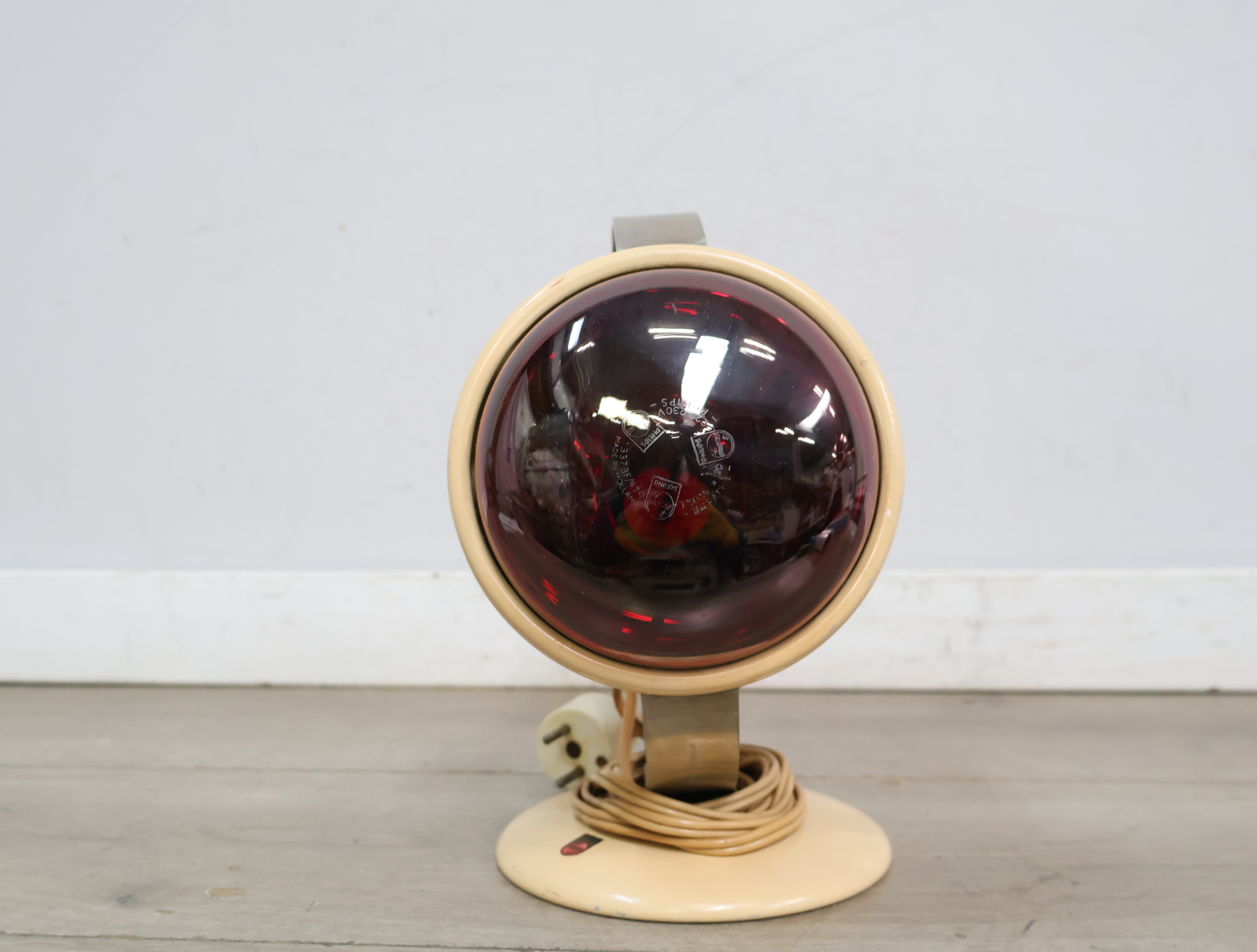 Vintage infraroodlamp – foto 4 – kavel bij GSD Auctions, Zoeterwoude