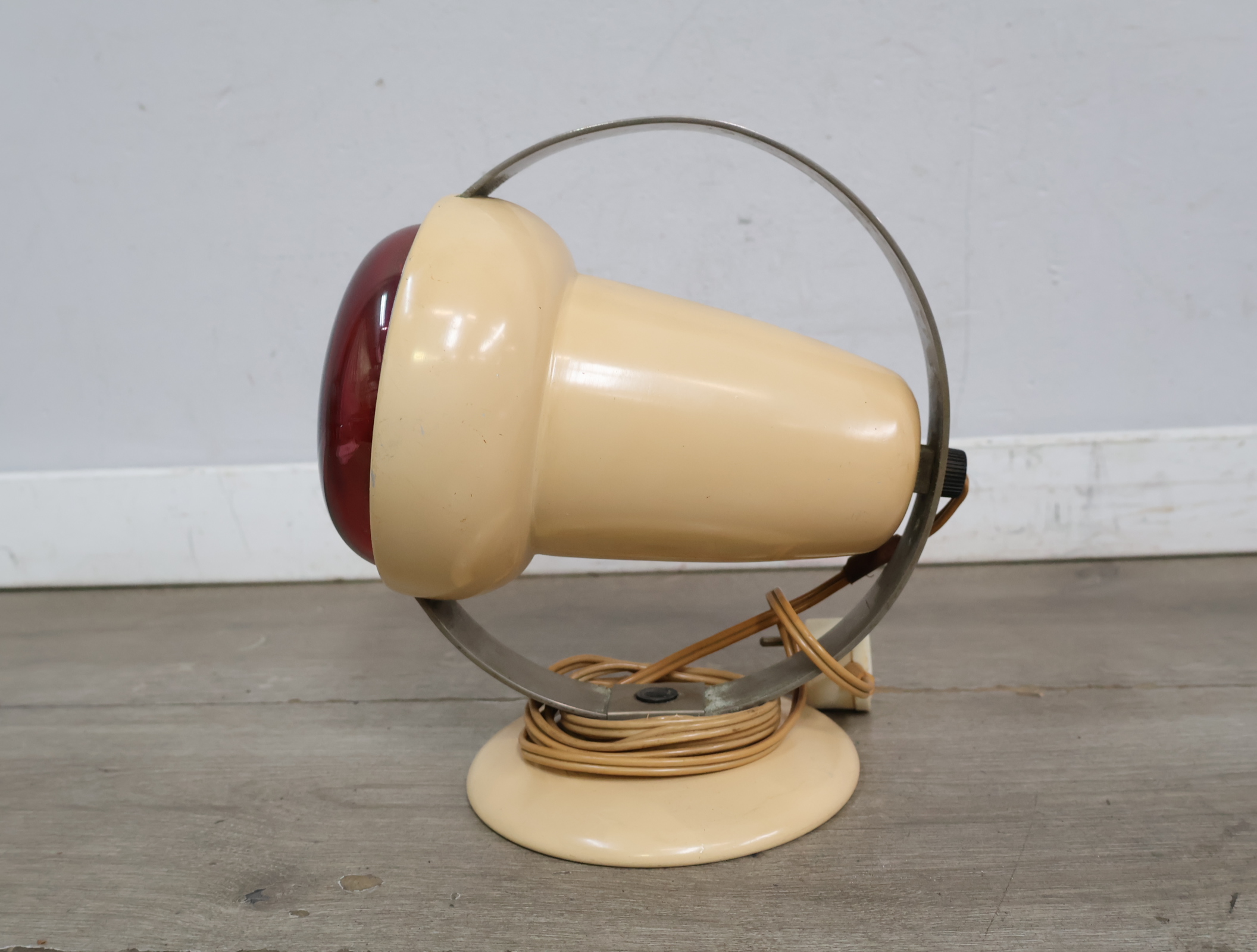Vintage infraroodlamp – foto 5 – kavel bij GSD Auctions, Zoeterwoude