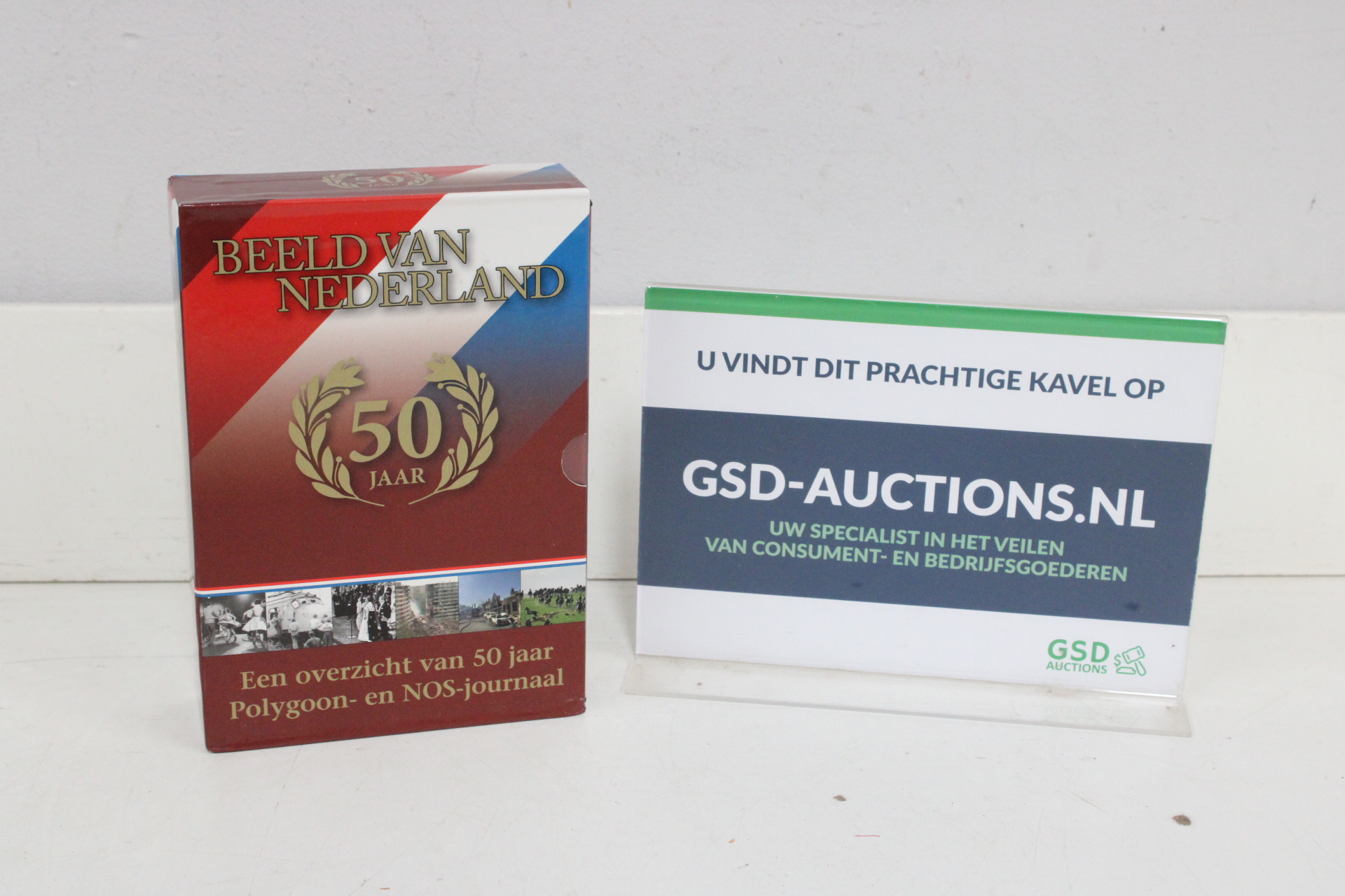 Beeld van Nederland VHS doos 50 jaar'' – kavel bij GSD Auctions, Zoeterwoude