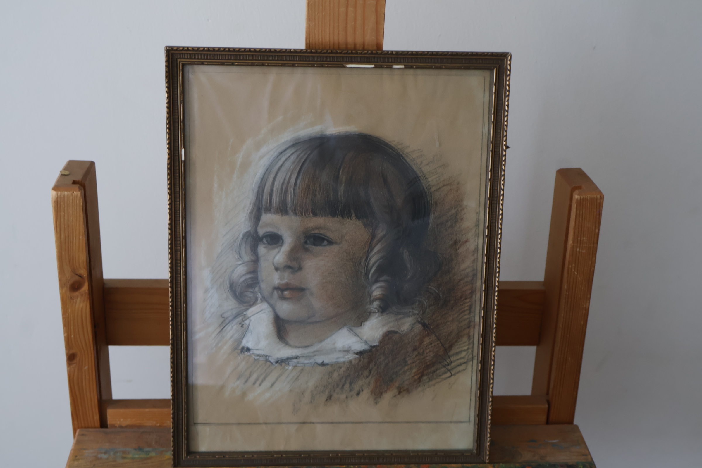 Tekening van kind in lijst'' – kavel bij GSD Auctions, Zoeterwoude