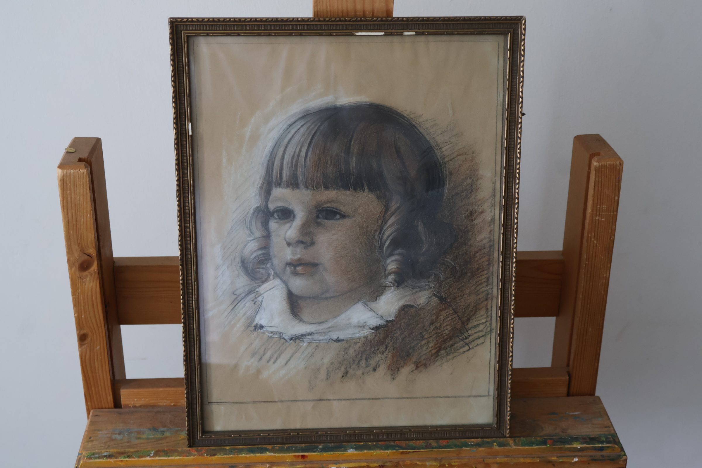 Tekening van kind in lijst'' – foto 3 – kavel bij GSD Auctions, Zoeterwoude