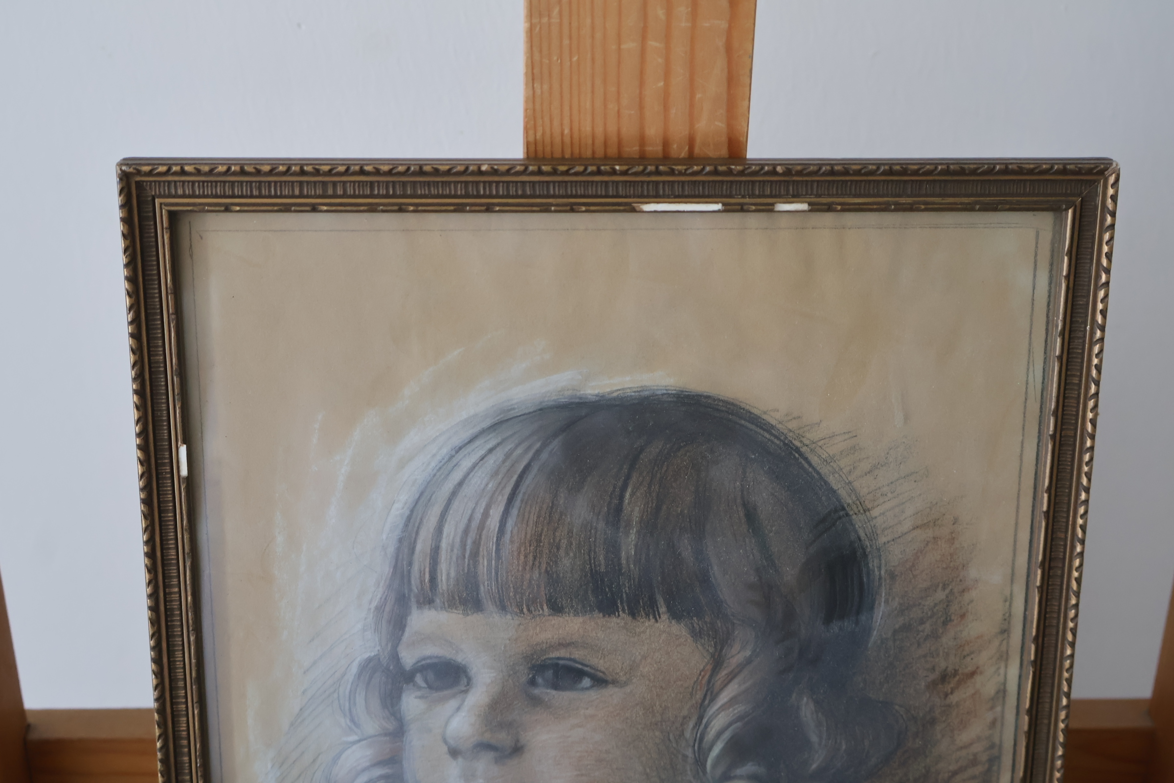 Tekening van kind in lijst'' – foto 4 – kavel bij GSD Auctions, Zoeterwoude