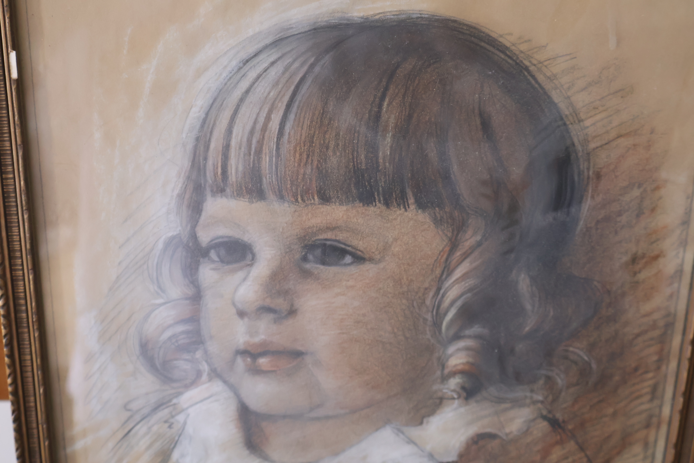 Tekening van kind in lijst'' – foto 6 – kavel bij GSD Auctions, Zoeterwoude