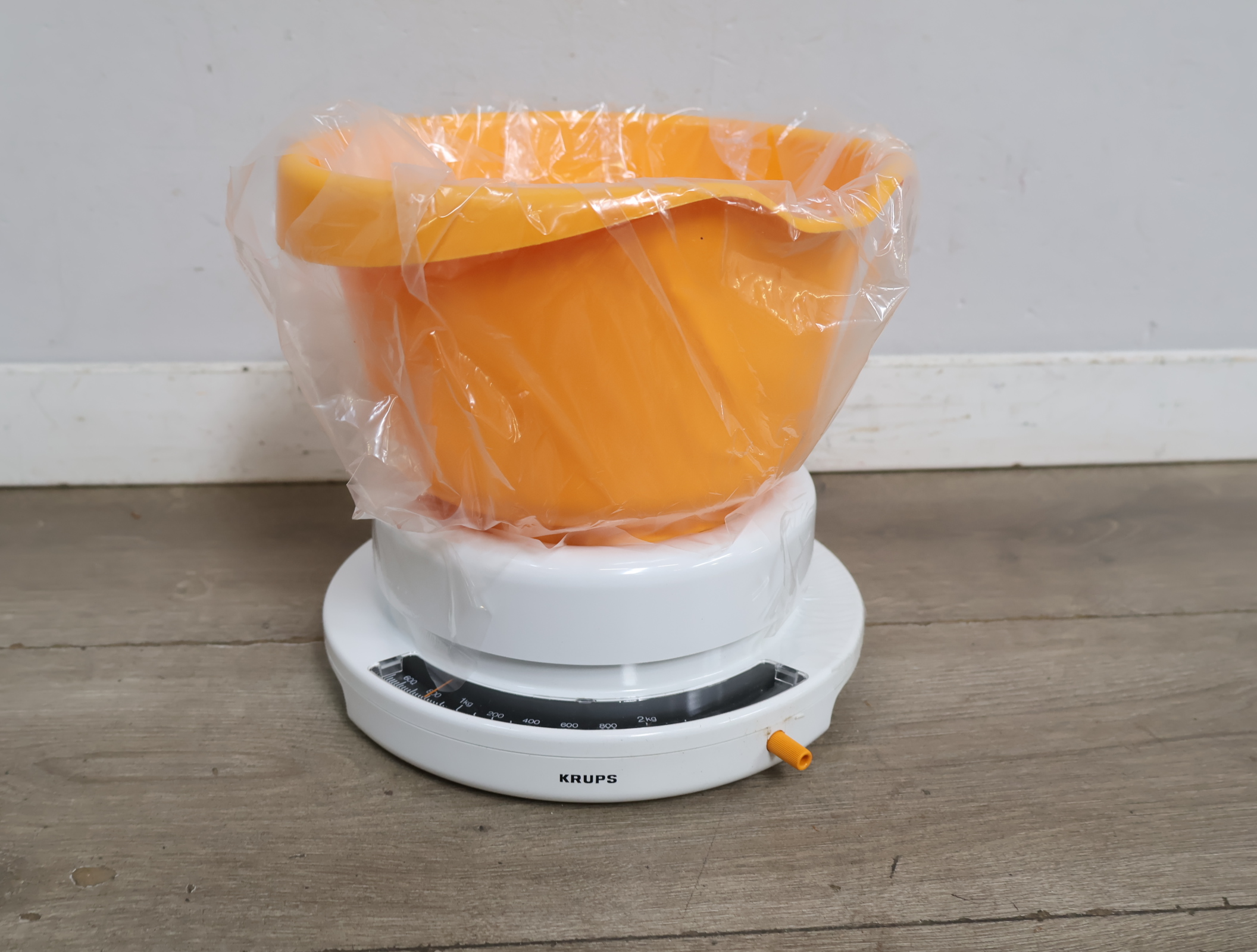 Krups keukenweegschaal – foto 3 – kavel bij GSD Auctions, Zoeterwoude