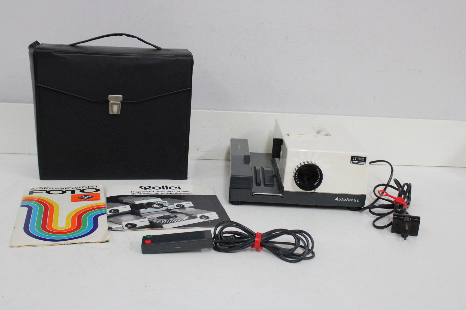 Diaprojector - Rollei LT2002 Automat'' – foto 4 – kavel bij GSD Auctions, Zoeterwoude