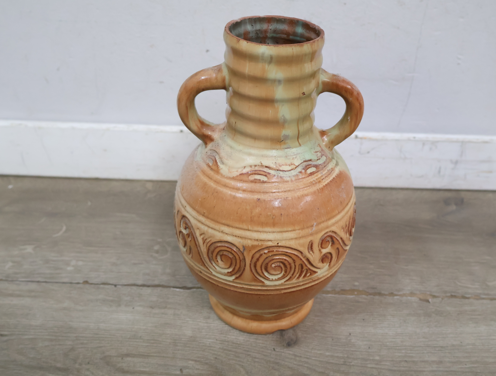 Decoratieve aardewerken vaas'' – foto 3 – kavel bij GSD Auctions, Zoeterwoude